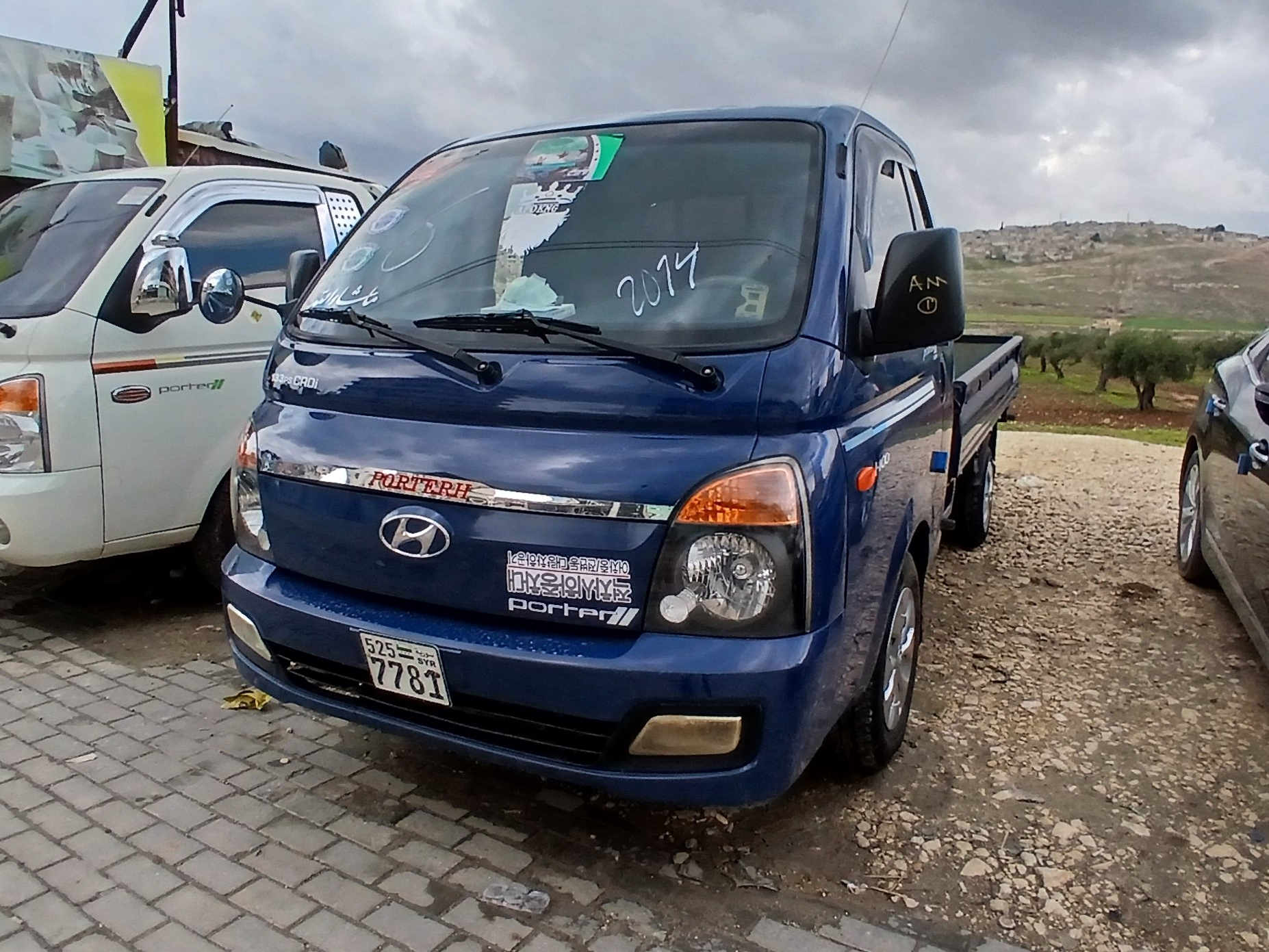 kilometrage car sale hyundai porter ii 2 crdi cargo truck used 2014 aleppo wl image