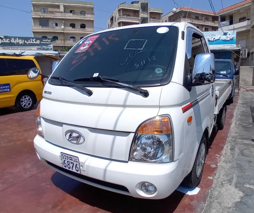 kilometrage car sale hyundai porter 2 crdi cargo truck used 2009 aleppo hz image