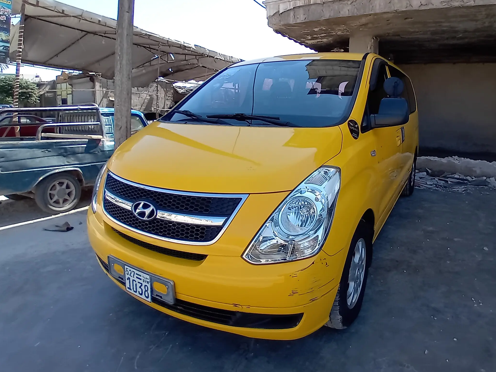 kilometrage car sale hyundai grand starex cvx van used 2011 aleppo dc card image