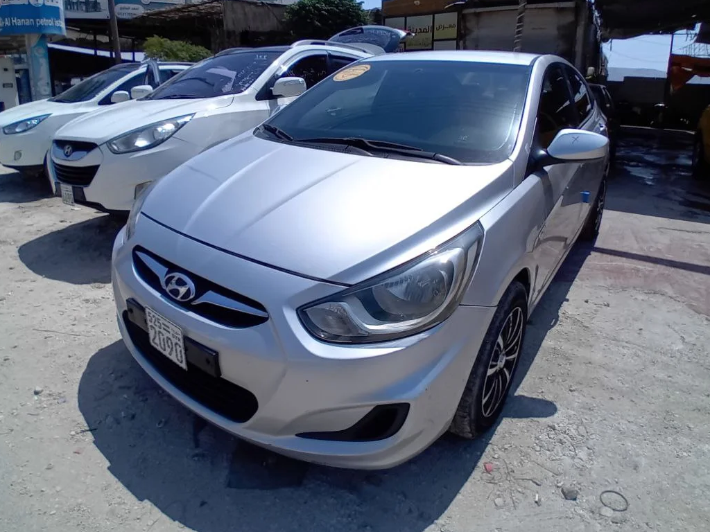 kilometrage car sale hyundai accent standard sedan used 2011 aleppo xj image