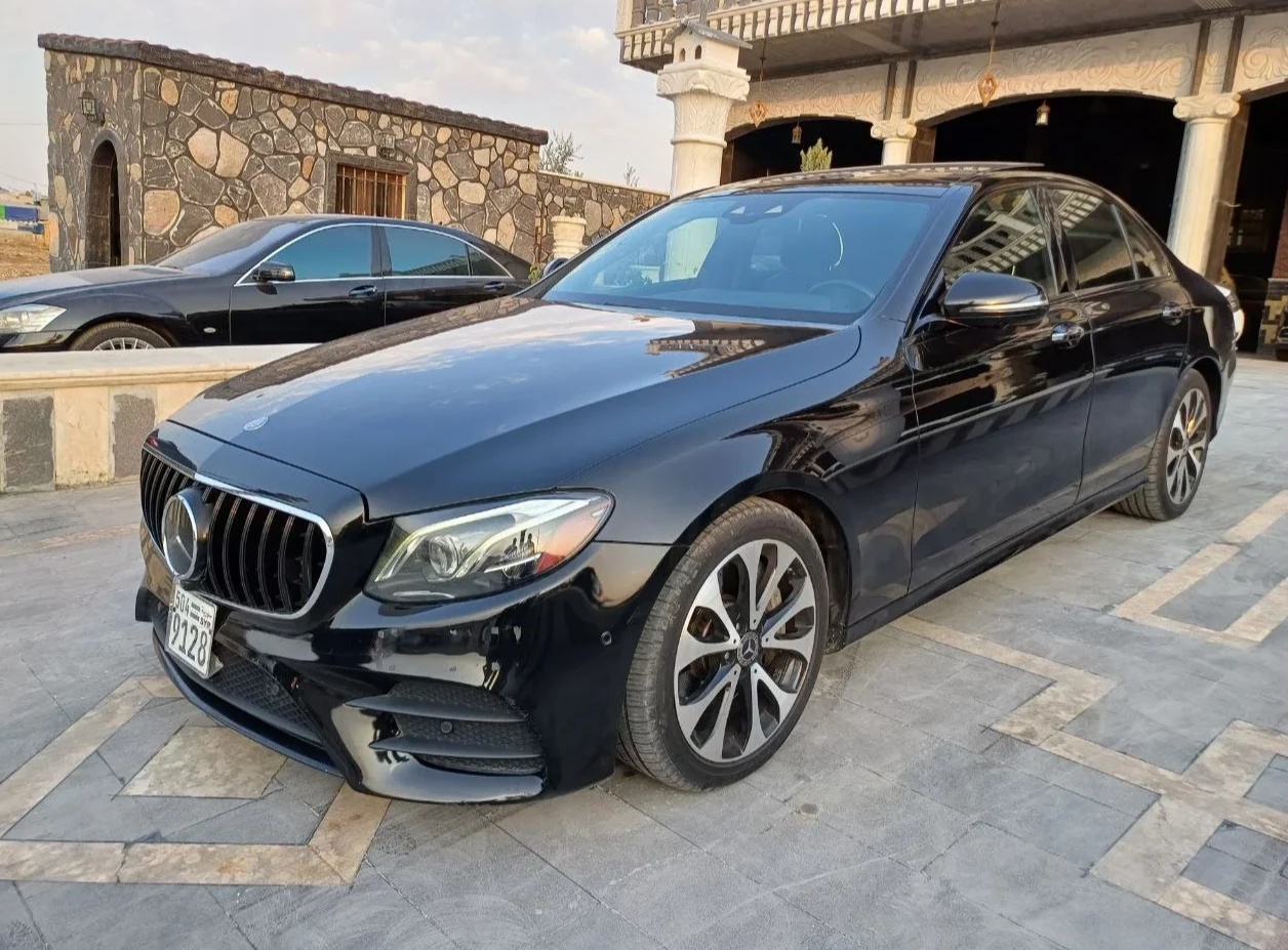 kilometrage car sale mercedes benz e class e 300 4 matic sedan used 2018 aleppo eo image