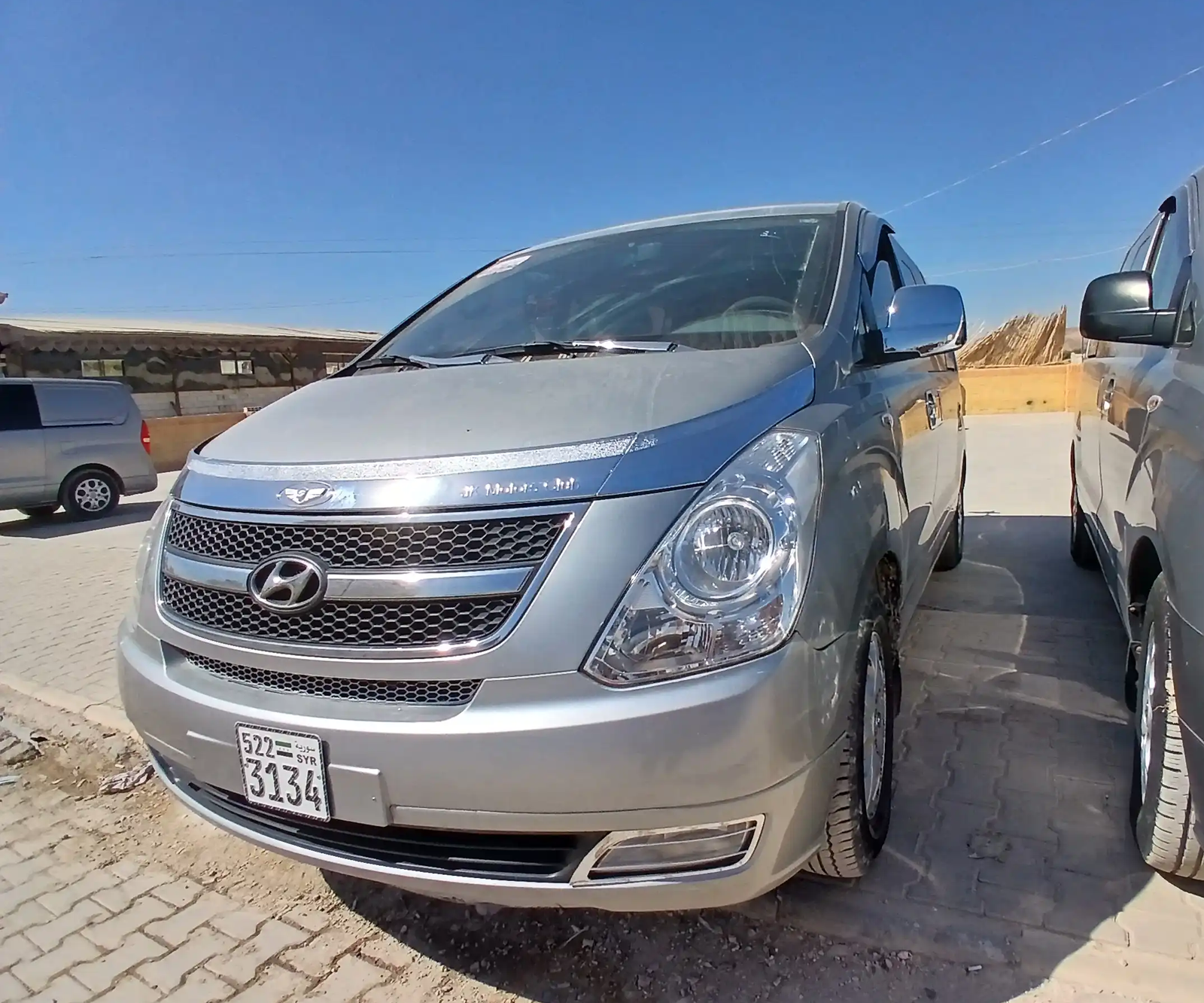 kilometrage car sale hyundai grand starex cvx van used 2012 aleppo ux card image