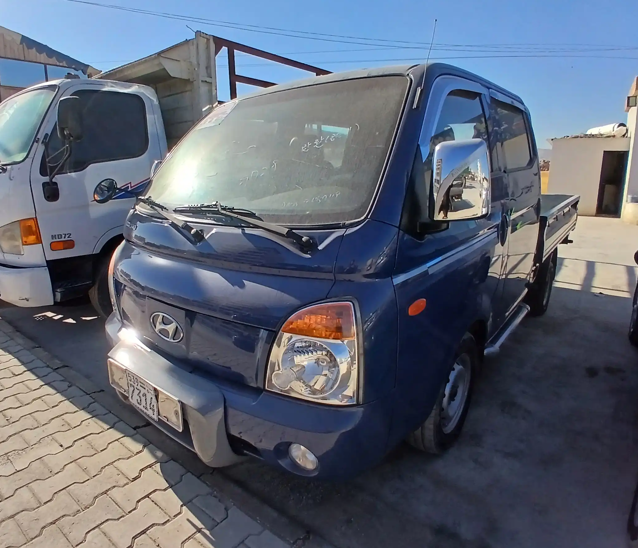 kilometrage car sale hyundai porter ii 2 crdi cargo truck used 2010 aleppo ih card image