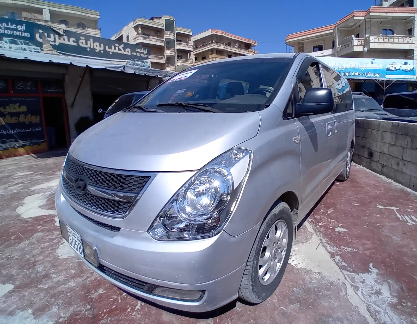 kilometrage car sale hyundai grand starex cvx van used 2010 aleppo lz card image