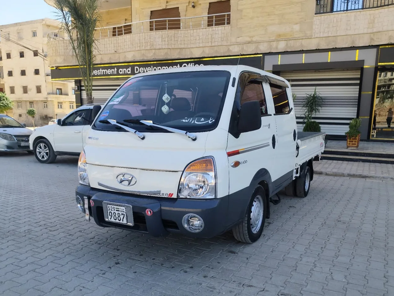 kilometrage car sale hyundai porter 2 crdi cargo truck used 2011 aleppo vy card image