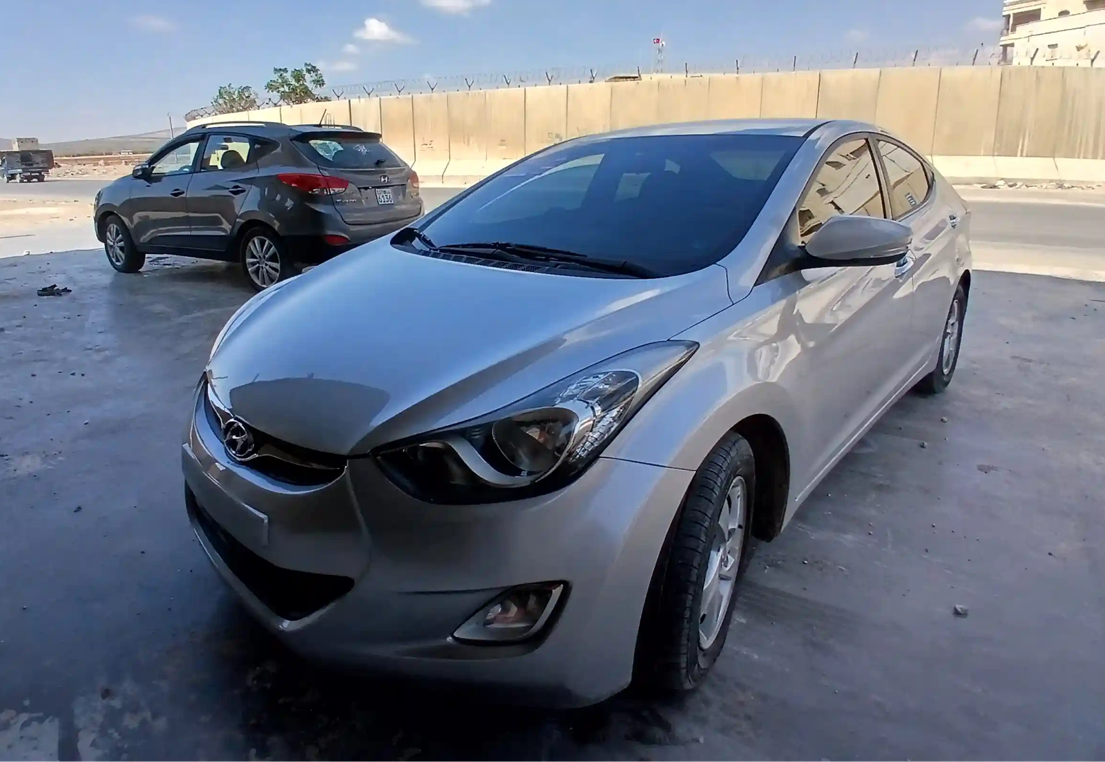 kilometrage car sale hyundai avante m16 gdi sedan used 2011 aleppo hg card image