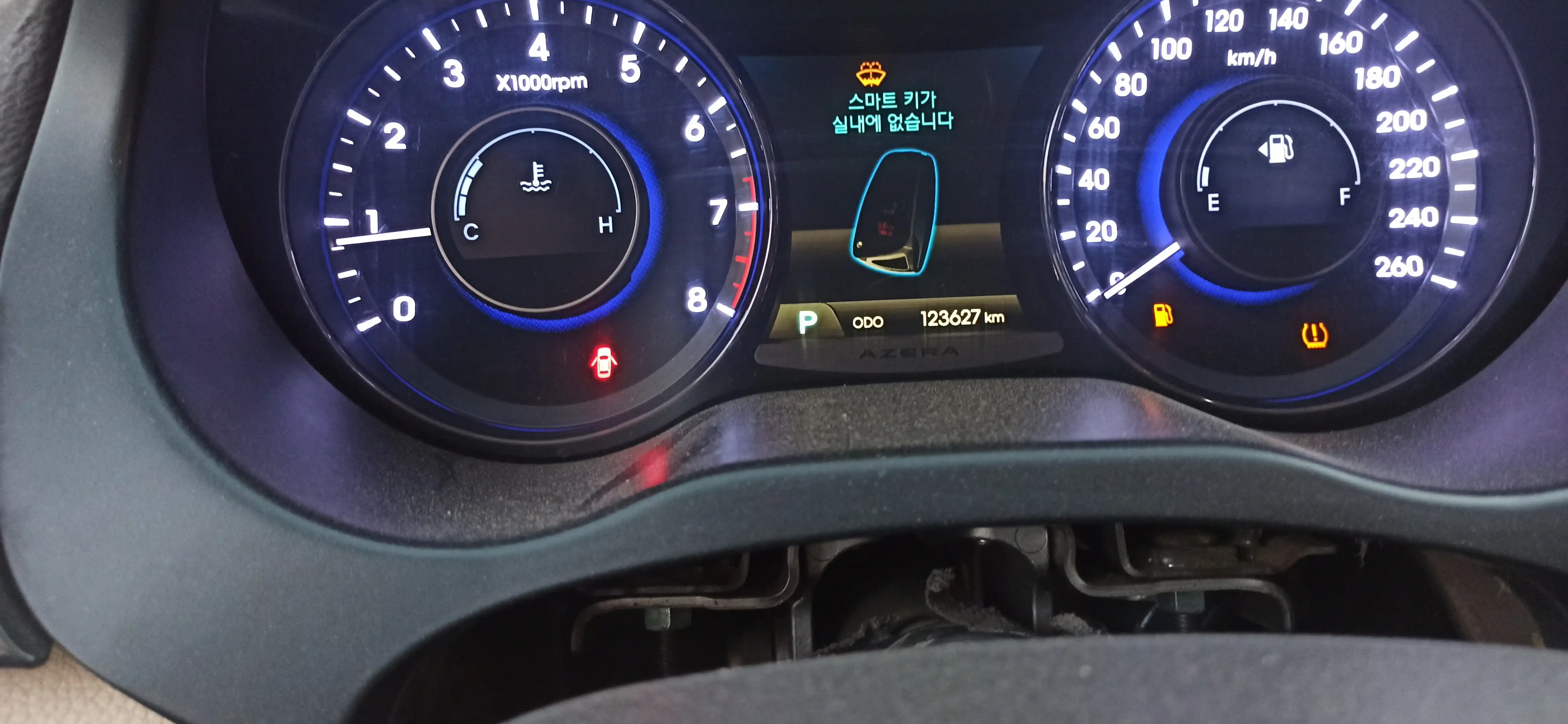 kilometrage car sale hyundai azera se sedan used 2011 rb image