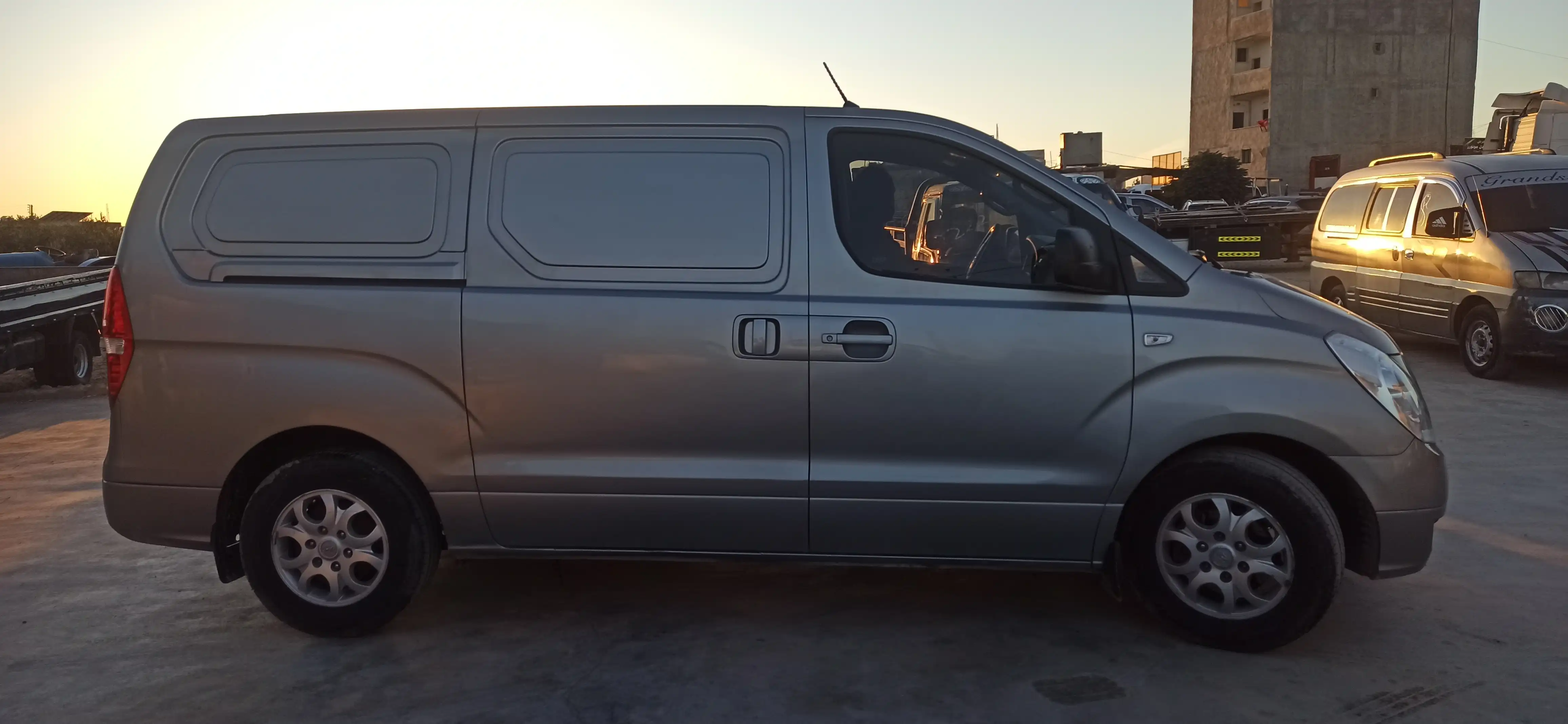 kilometrage car sale hyundai veracruz mlx van used 2012 aleppo qg image
