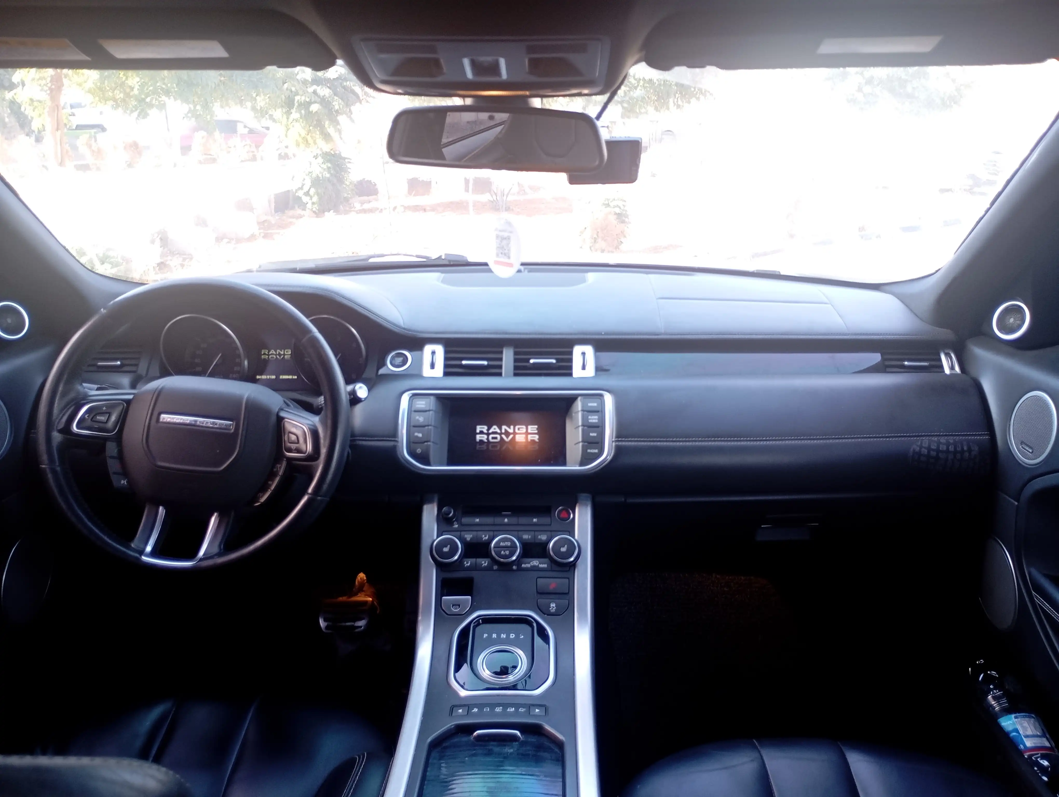 kilometrage car sale land rover range rover evoque sd4 2013 pv image