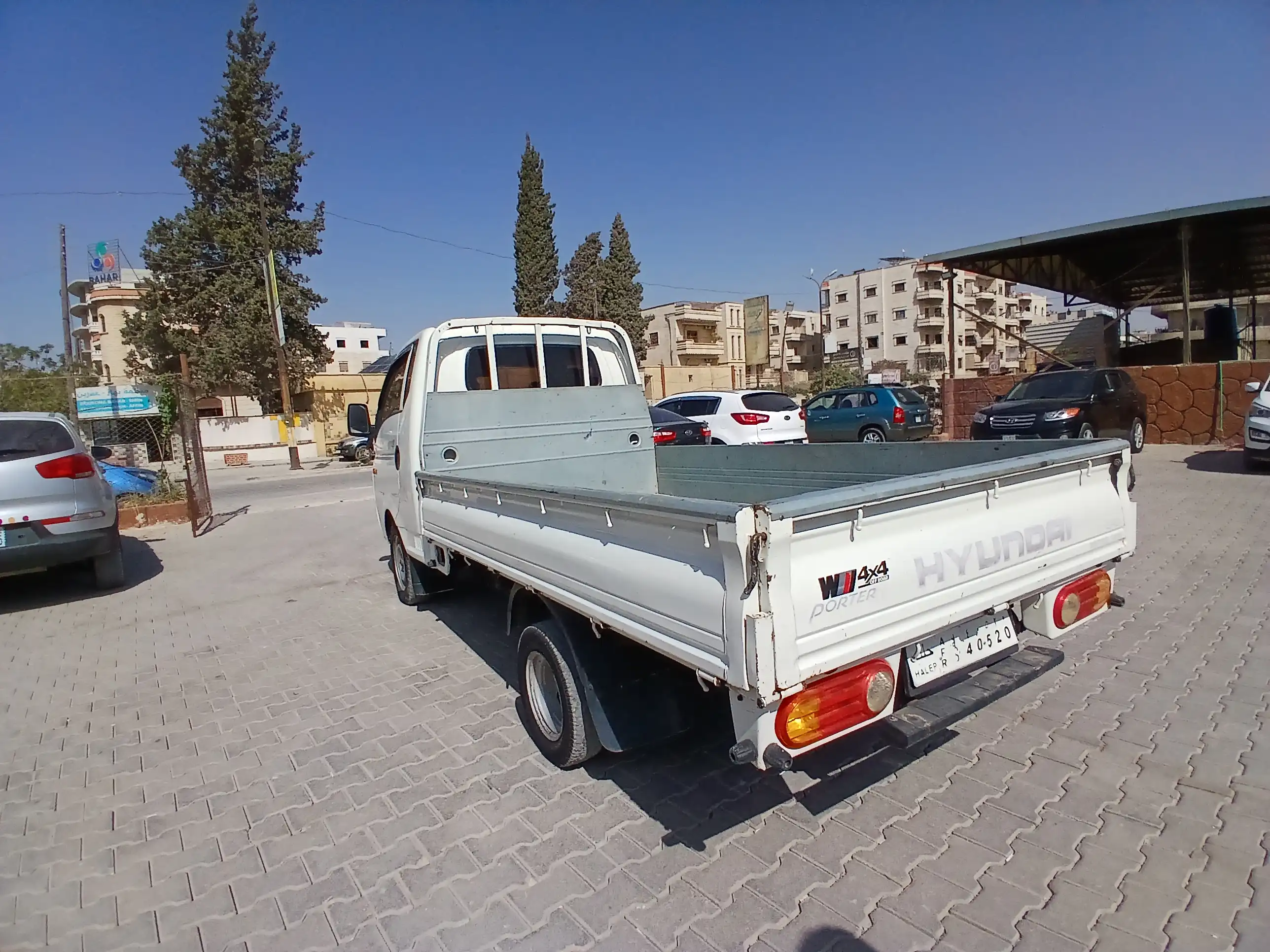 kilometrage car sale hyundai porter 2 crdi cargo truck used 2006 aleppo rn image