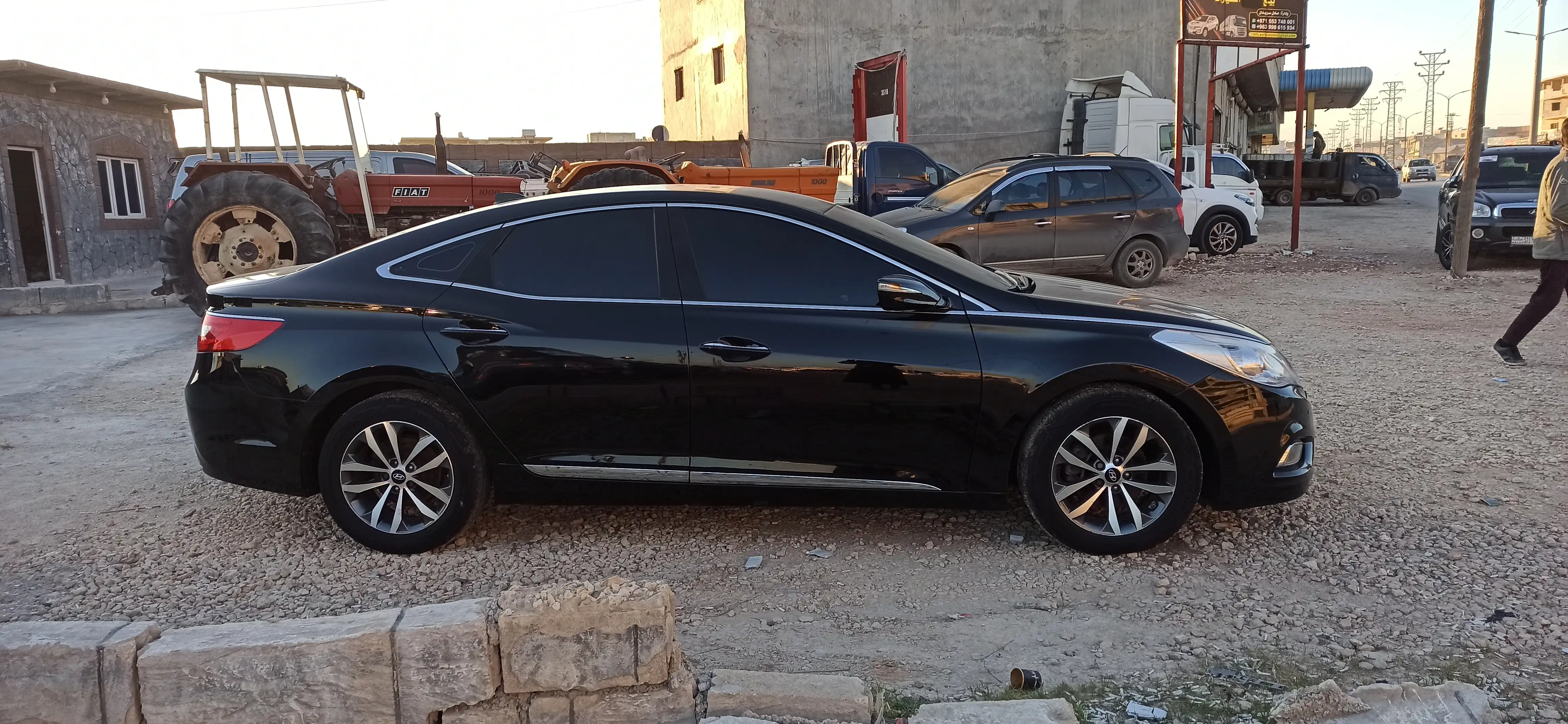 kilometrage car sale hyundai grandeur hg 240 sedan used 2012 aleppo uf image