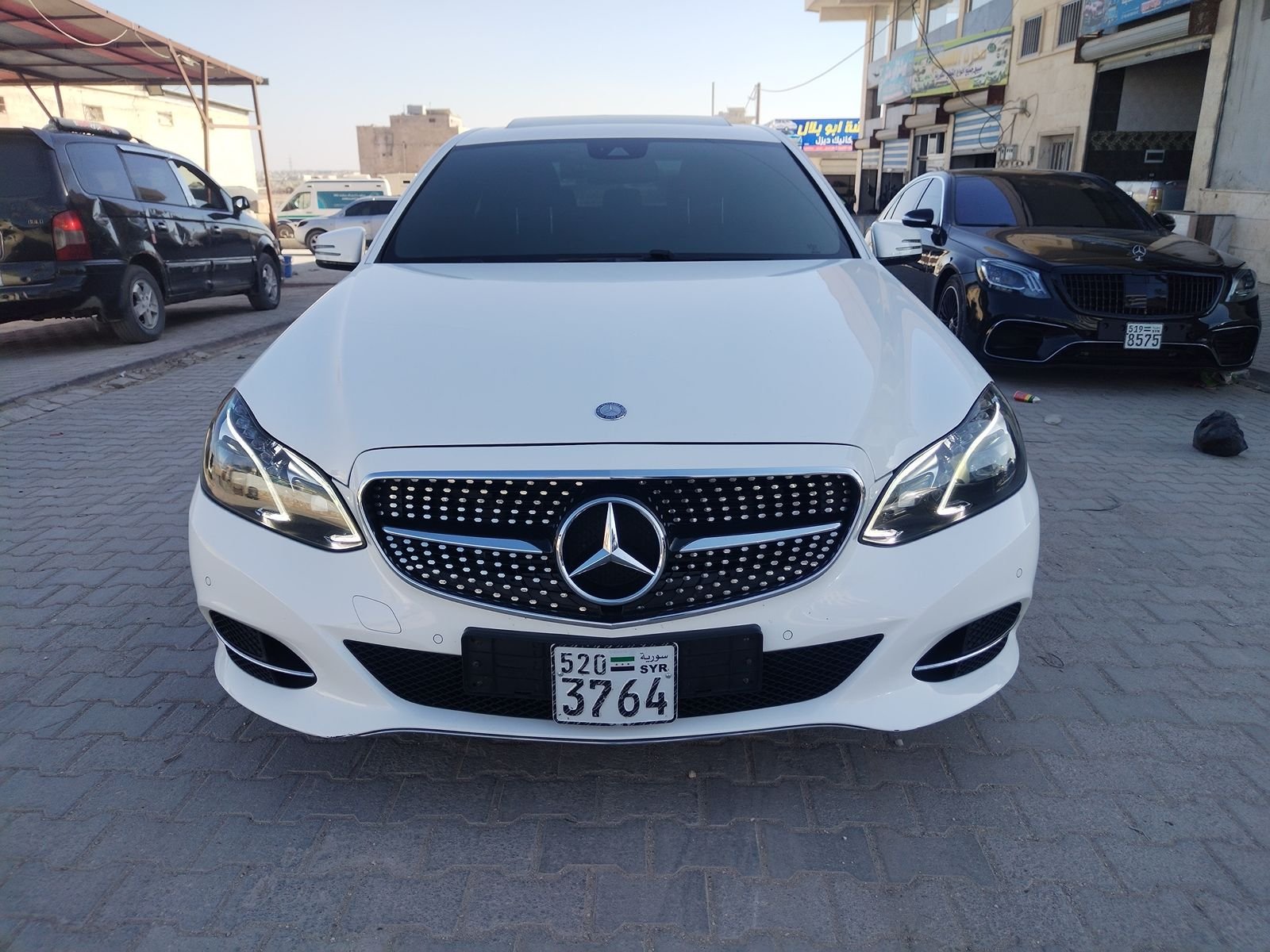 kilometrage car sale mercedes benz e class e 220 bluetec sedan used 2016 aleppo dg image