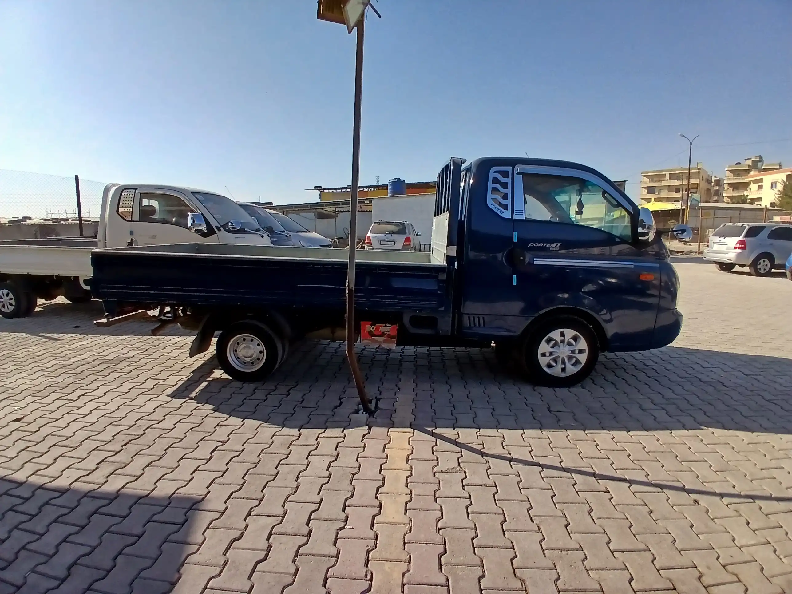 kilometrage car sale hyundai porter ii 2 standard cargo truck used 2011 aleppo aj image