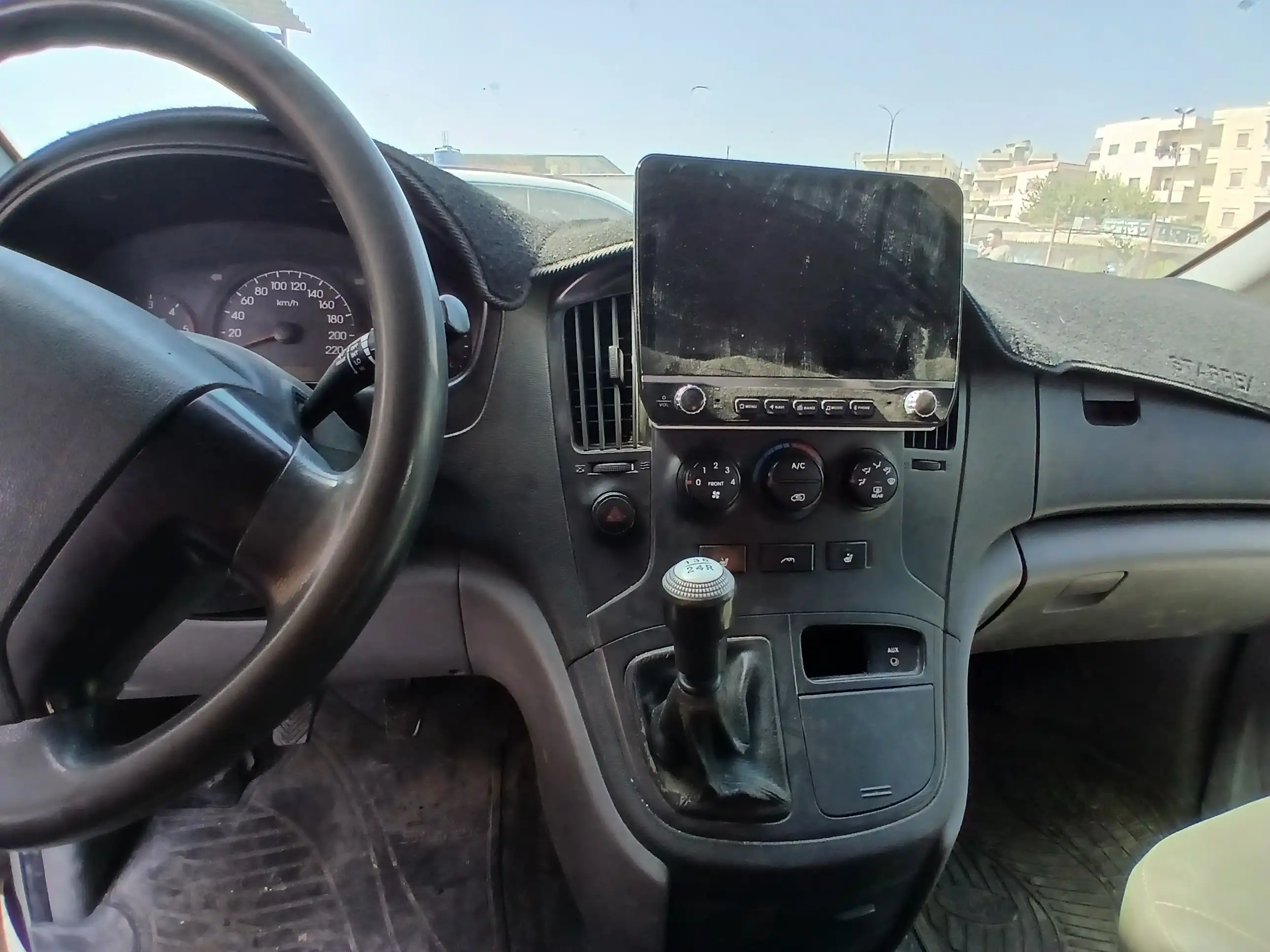 kilometrage car sale hyundai grand starex cvx van used 2010 aleppo bm image