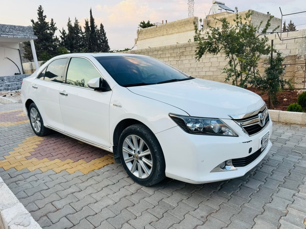 kilometrage car sale toyota corolla hybrid sedan used 2013 aleppo cl image