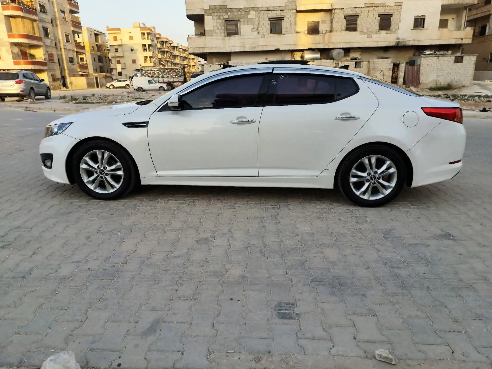 kilometrage car sale kia k5 standard sedan used 2012 aleppo co image