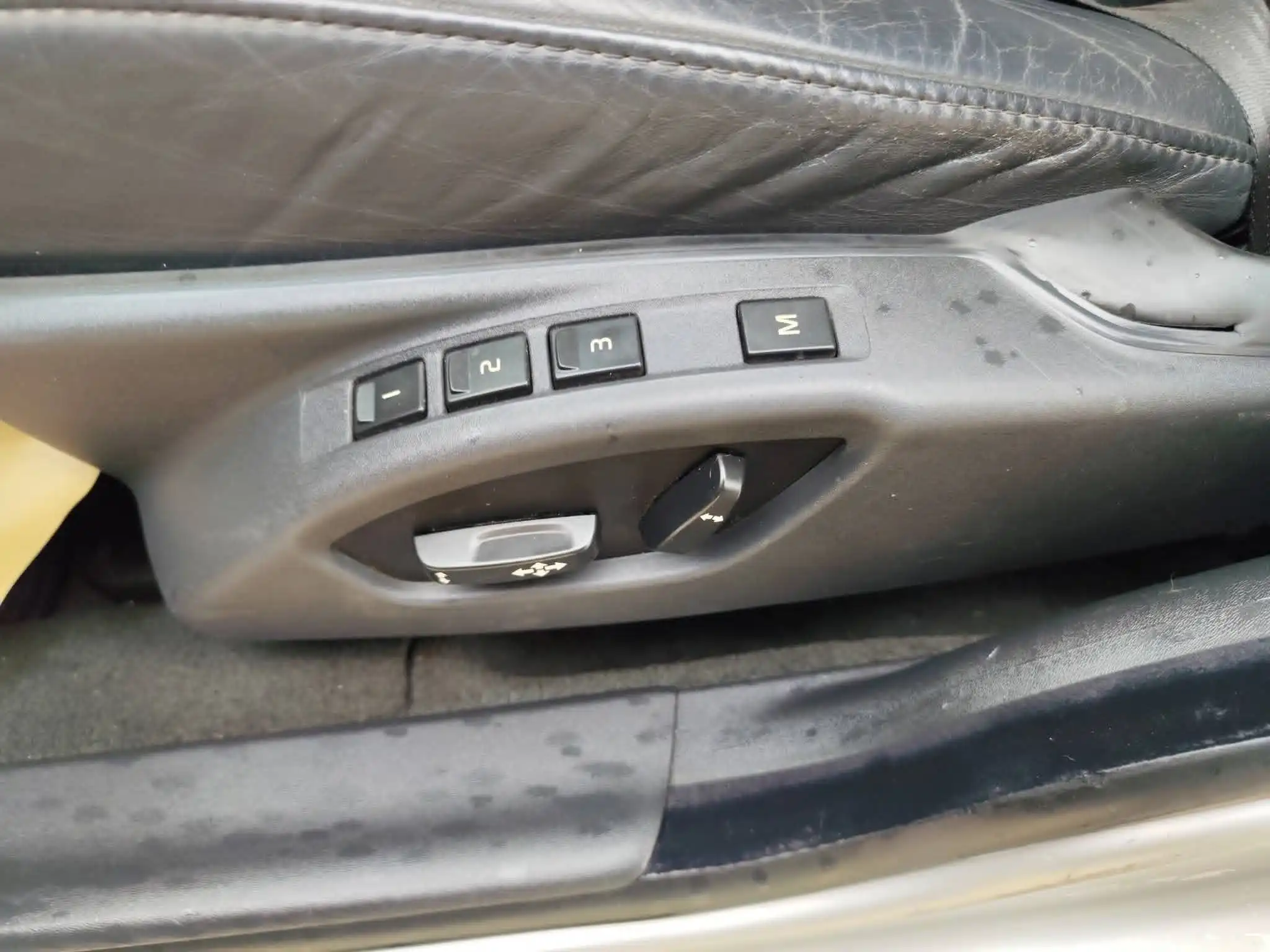 kilometrage car sale volvo s 80 d8 sedan used 2012 aleppo ym image