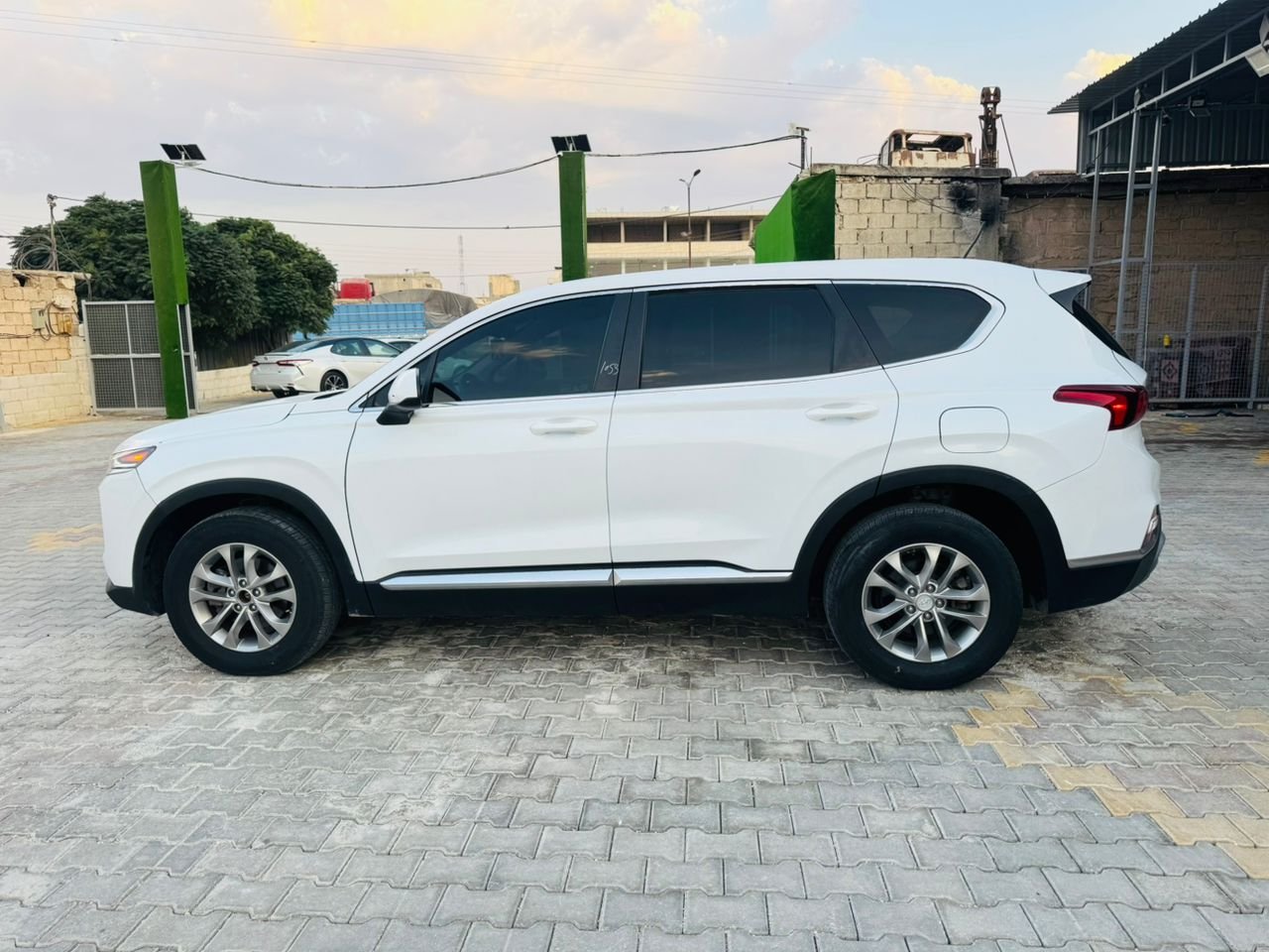 kilometrage car sale hyundai santa fe evgt suv used 2019 aleppo pv image