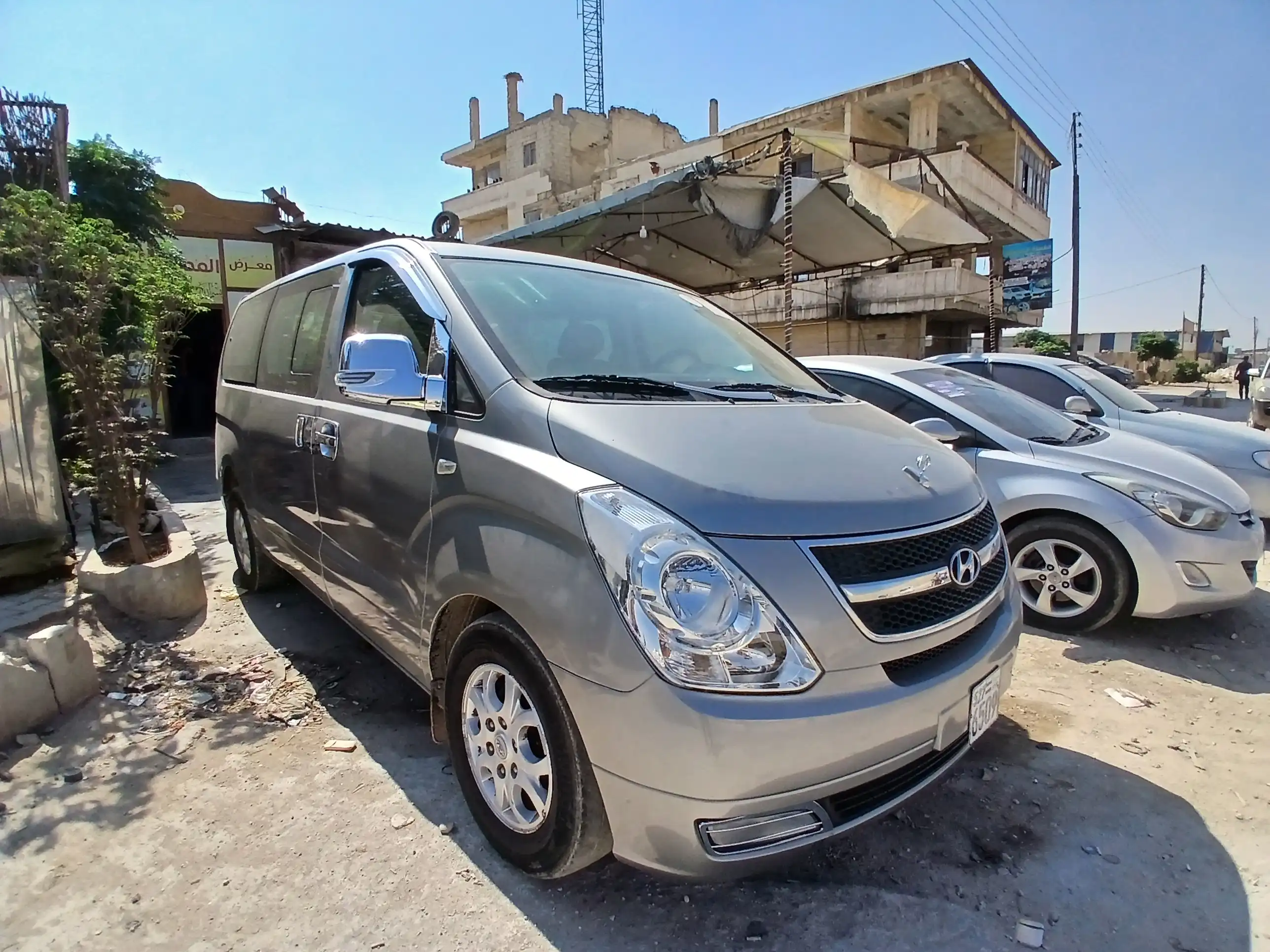 kilometrage car sale hyundai grand starex cvx van used 2011 aleppo bu image