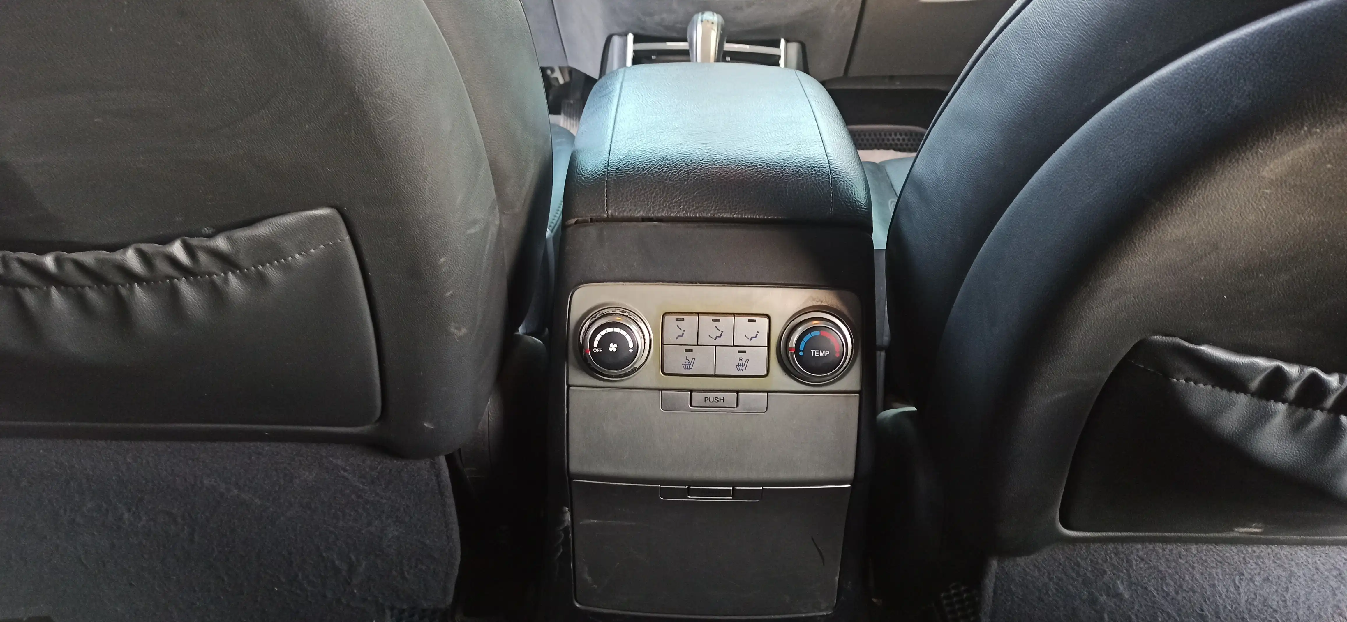 kilometrage car sale hyundai veracruz 300 xvl suv used 2010 aleppo mm image