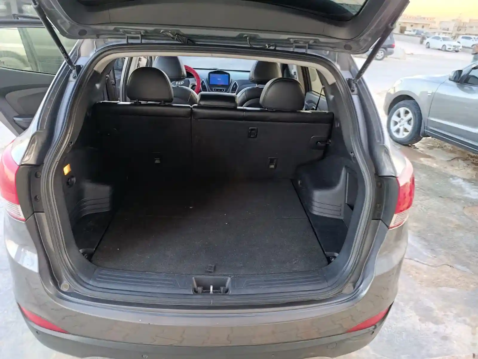 kilometrage car sale hyundai tucson standard suv used 2011 aleppo tv image