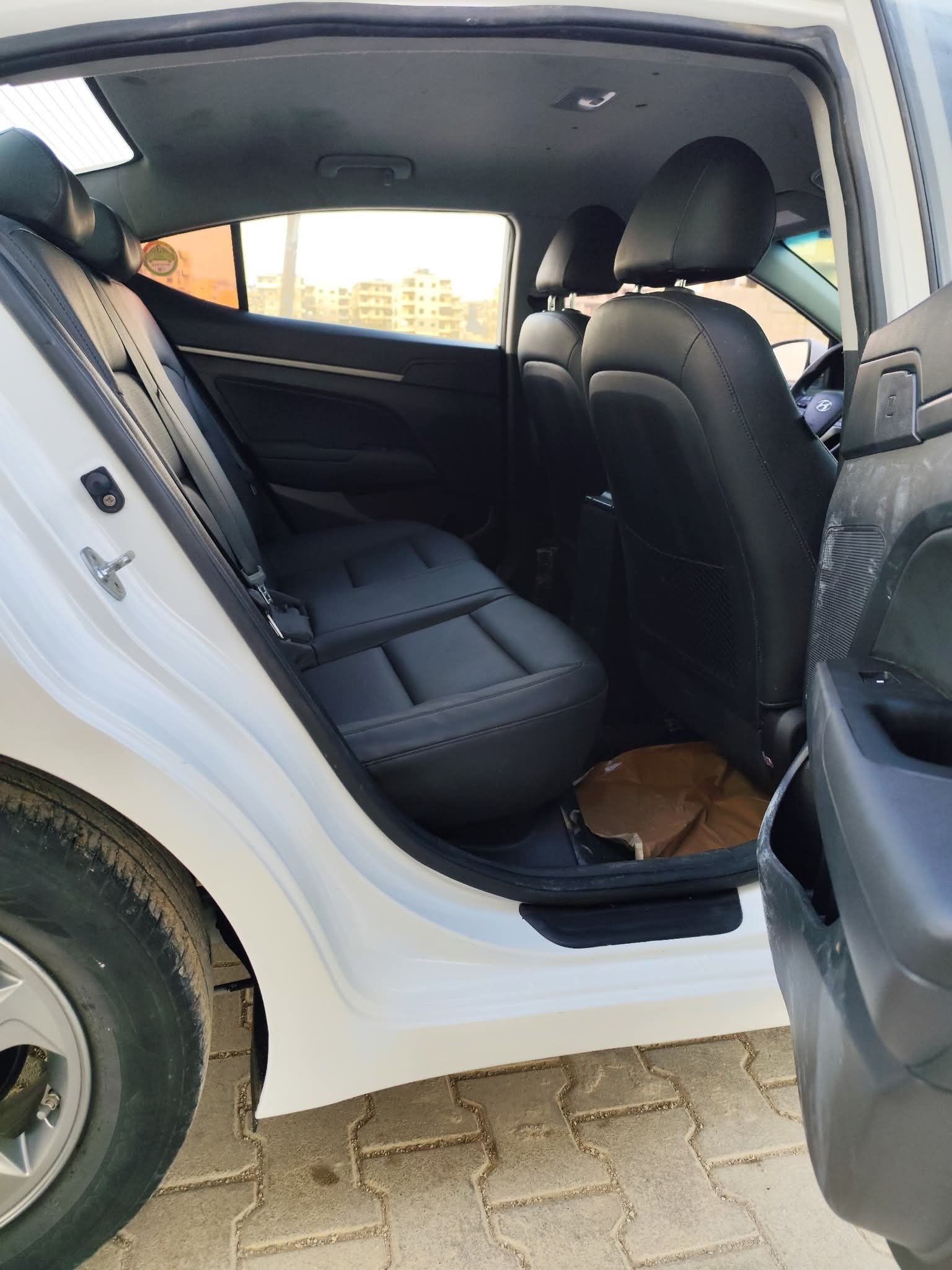 kilometrage car sale hyundai avante e16 sedan used 2018 aleppo sg image