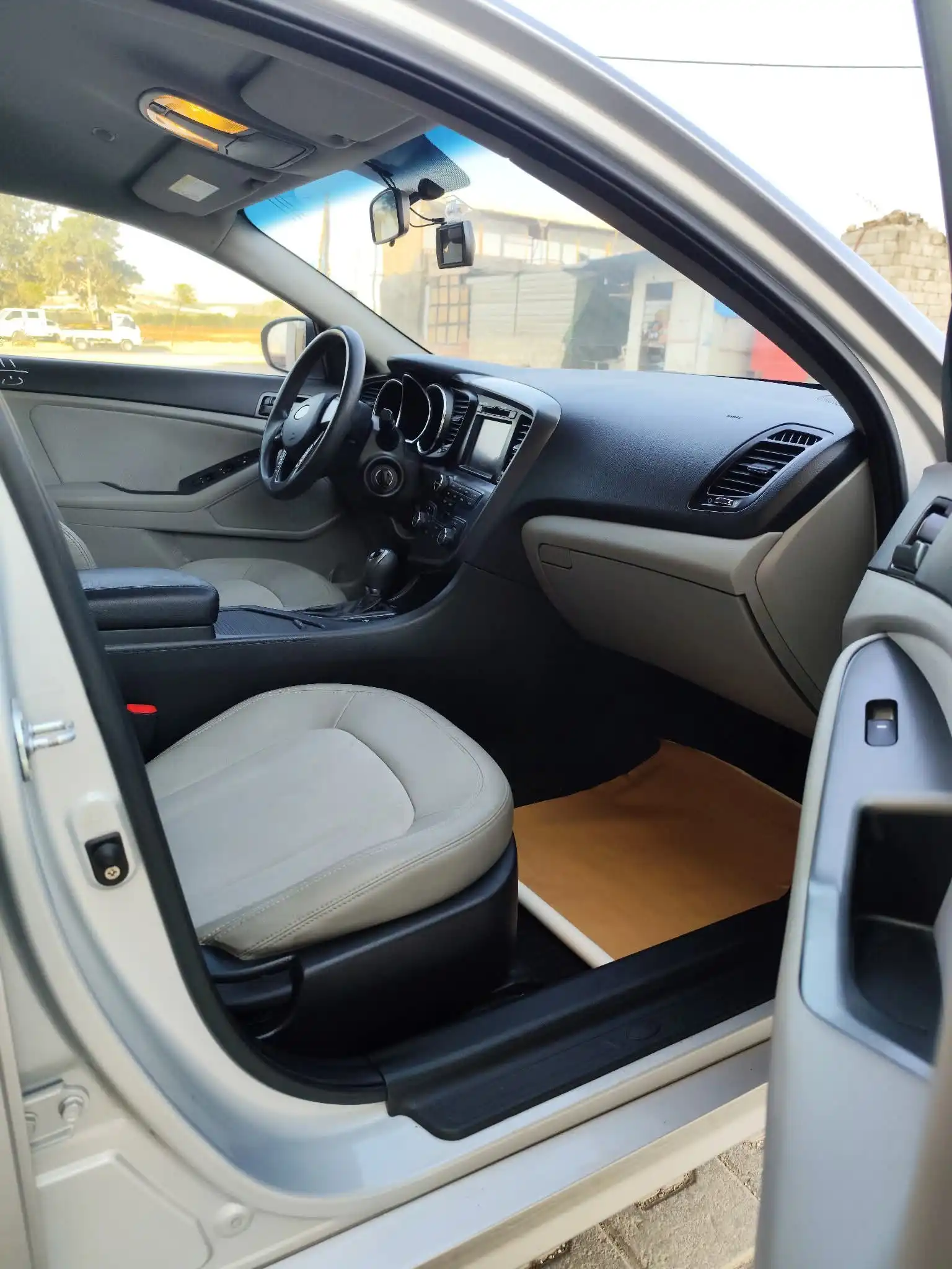 kilometrage car sale kia k5 standard sedan used 2011 aleppo nv image