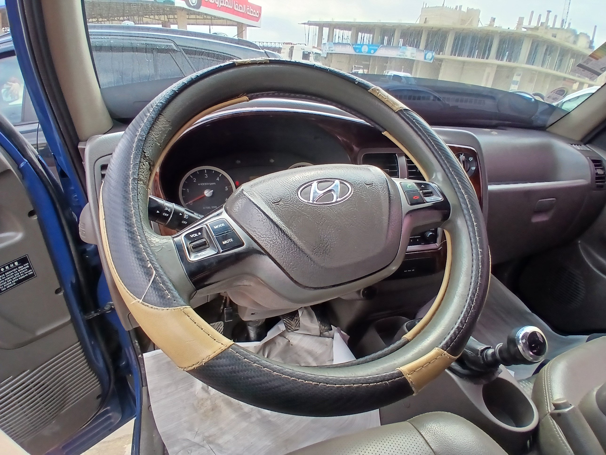 kilometrage car sale hyundai porter ii 2 crdi pickup used 2010 aleppo lq image