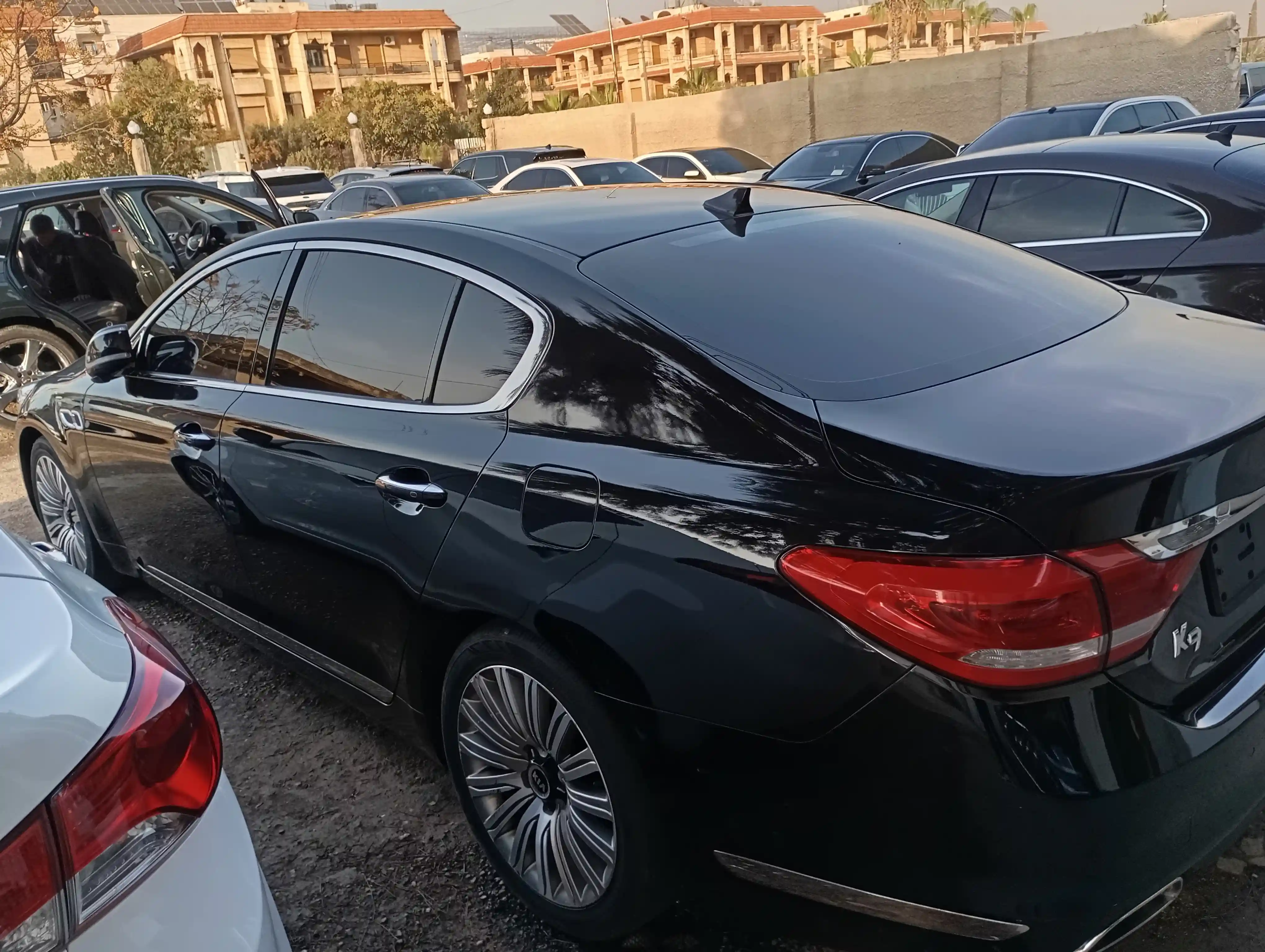 kilometrage car sale kia k9 5 0l gdi sedan used 2014 aleppo fd image
