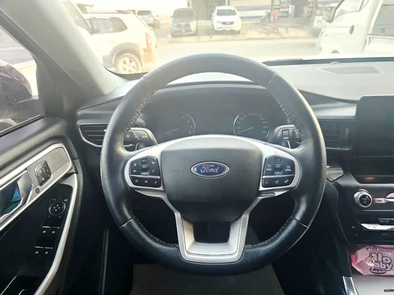 kilometrage car sale ford explorer limited suv used 2021 aleppo wm image