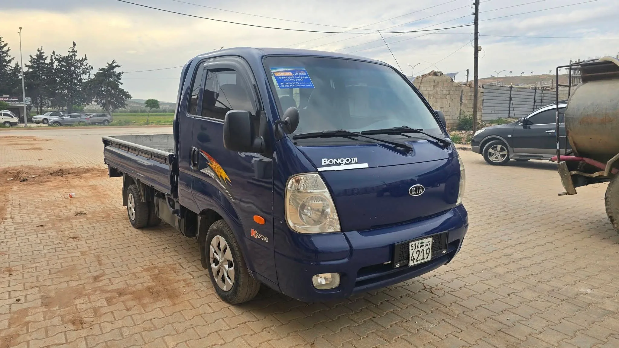 kilometrage car sale hyundai porter ii 2 crdi cargo truck used 2005 aleppo hr image