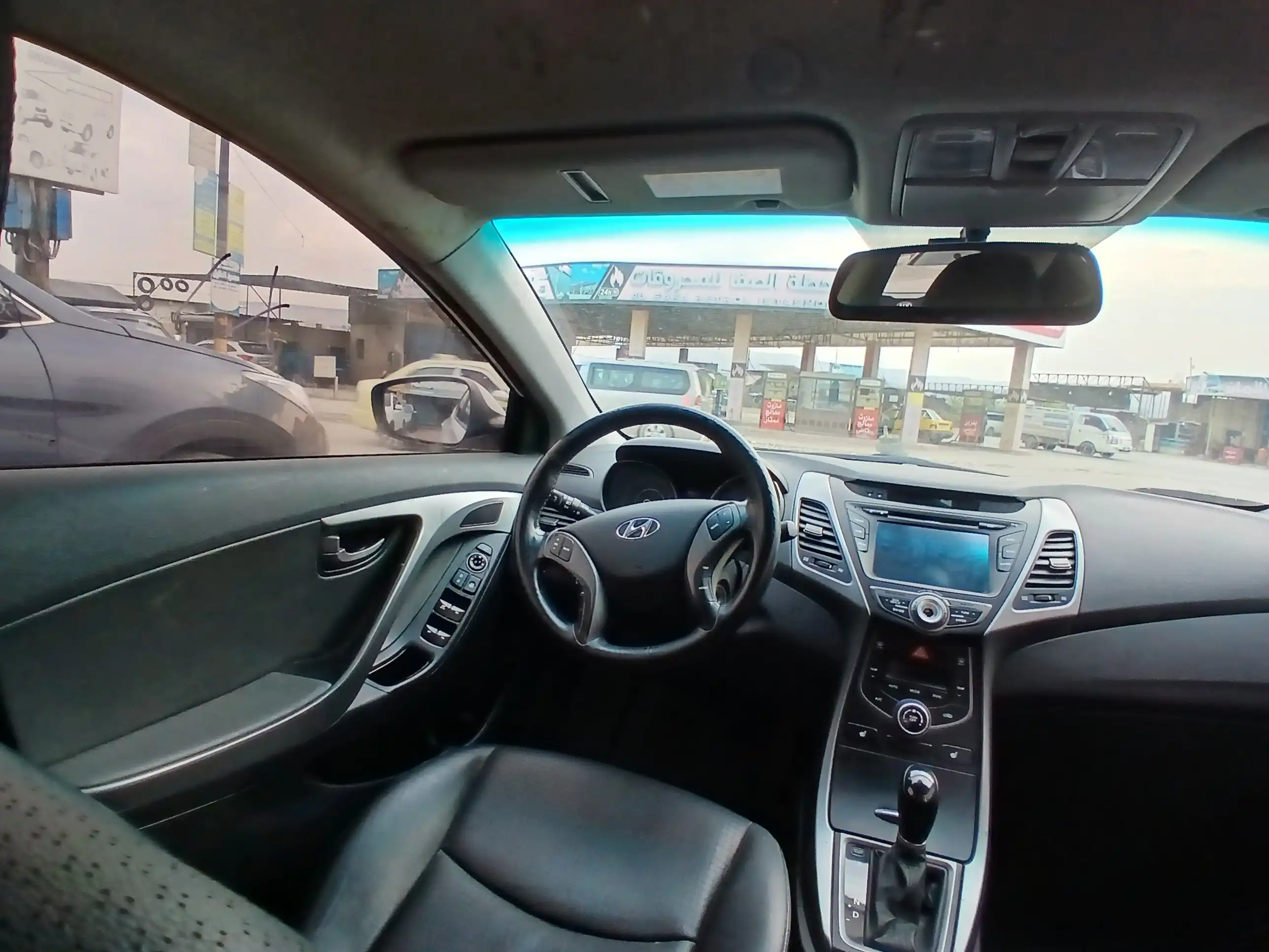 kilometrage car sale hyundai avante standard sedan used 2015 aleppo gm image