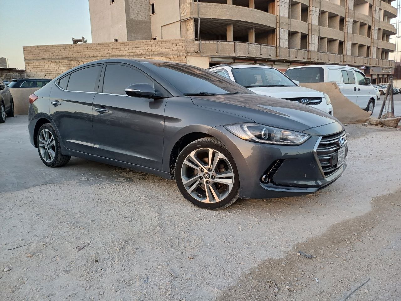 kilometrage car sale hyundai avante m16 gdi sedan used 2018 aleppo fv image