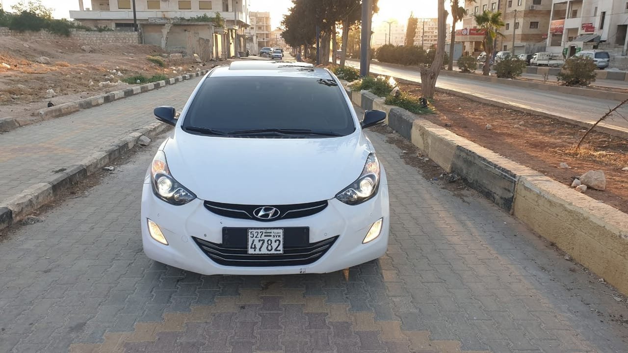kilometrage car sale hyundai elantra standard sedan used 2013 aleppo wi image
