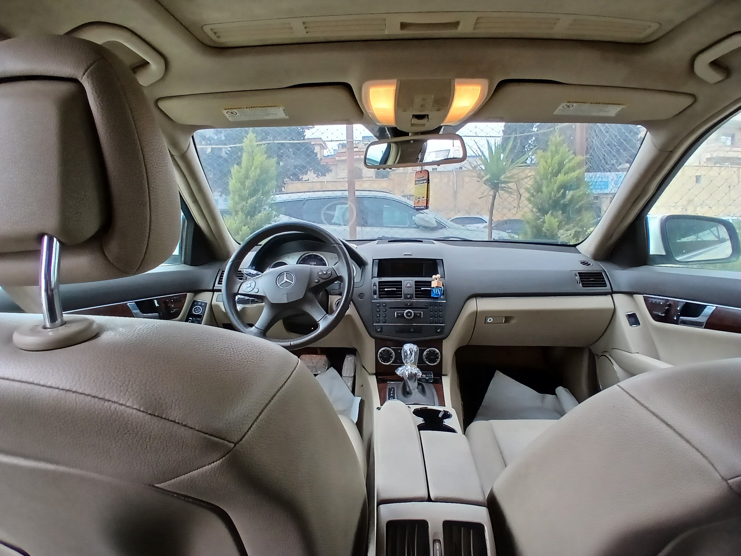 kilometrage car sale mercedes c class c 300 sedan used 2010 aleppo ez image