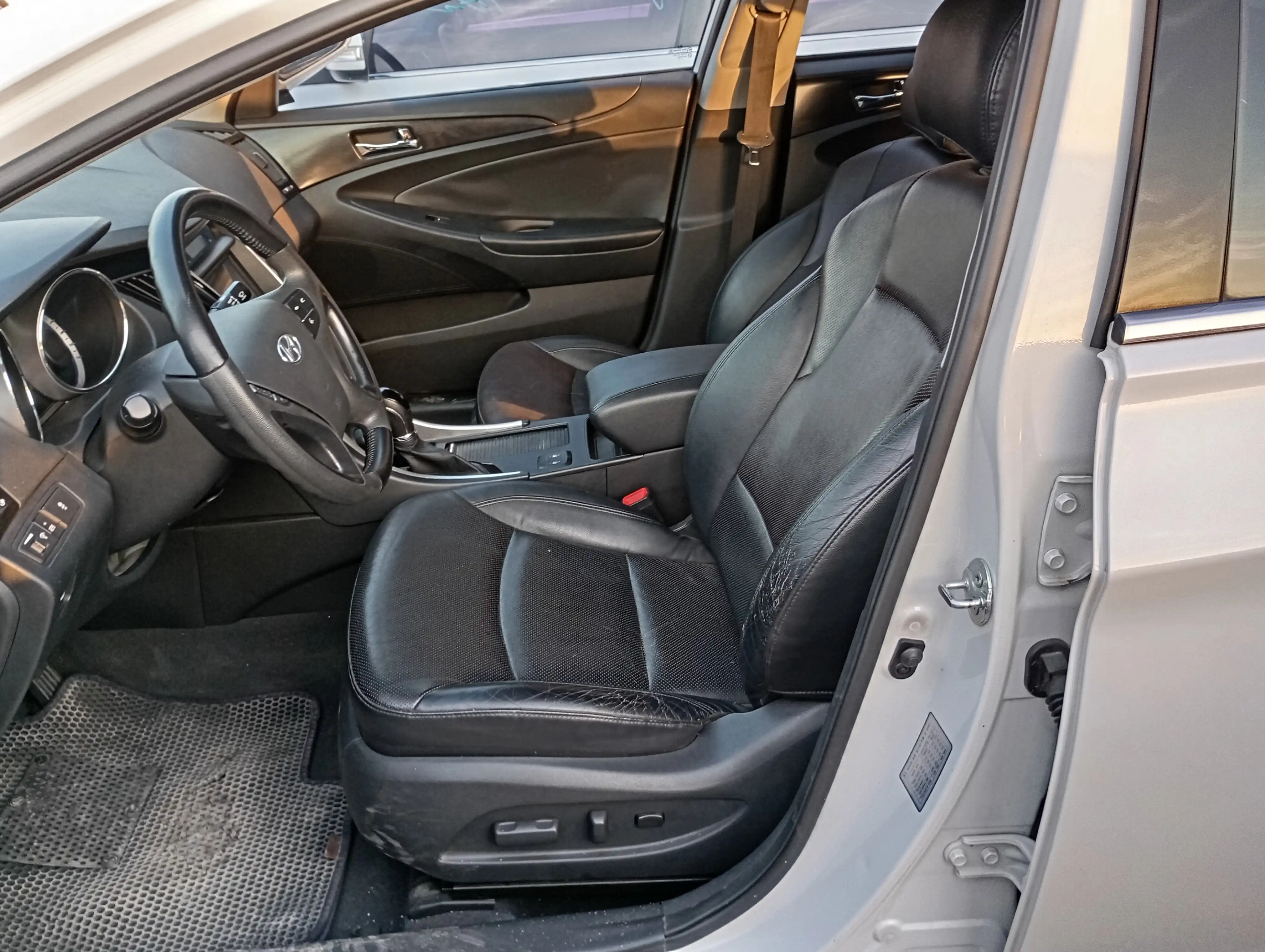 kilometrage car sale hyundai sonata y20 sedan used 2012 aleppo cg image