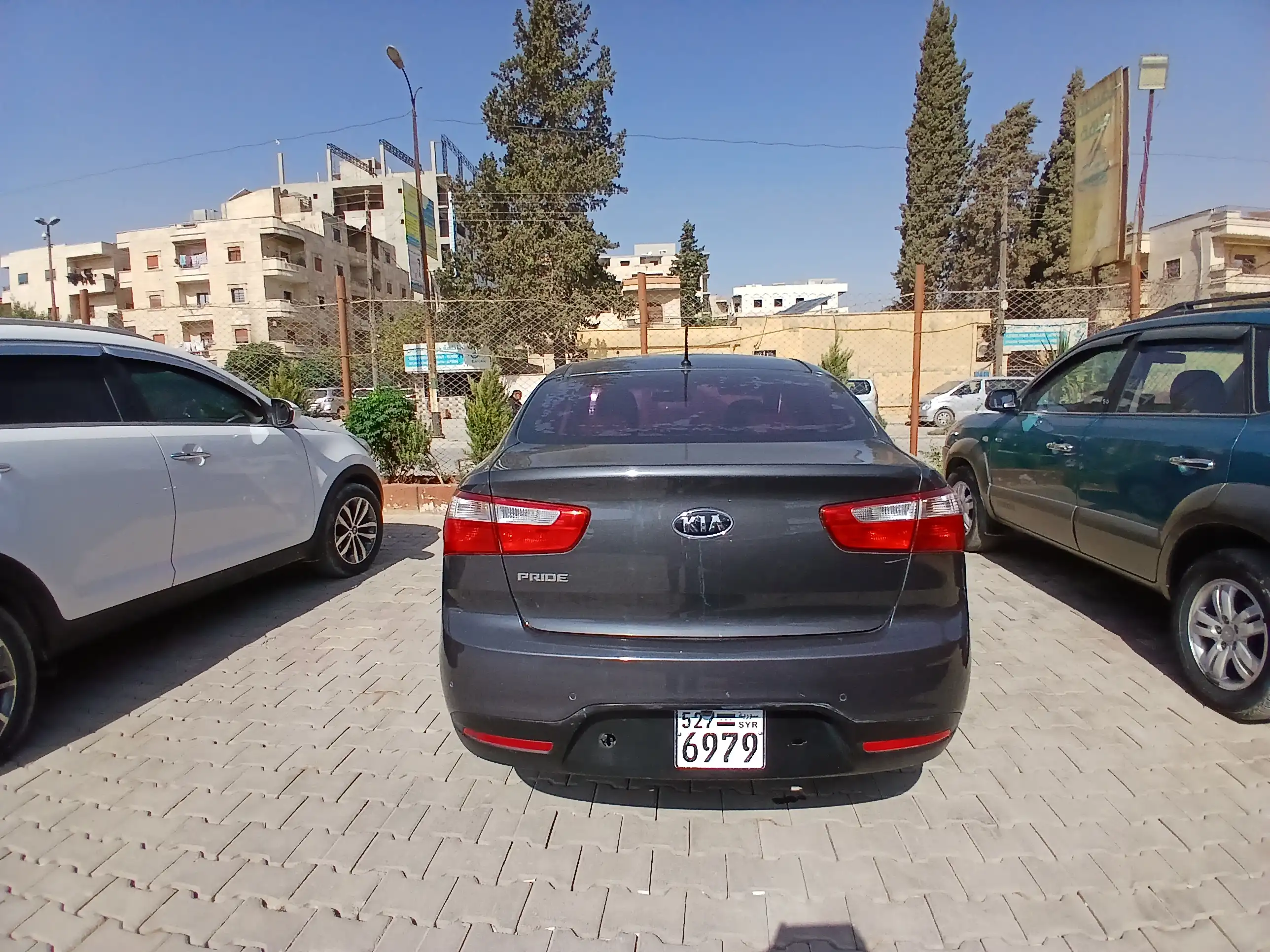 kilometrage car sale kia pride standard sedan used 2014 aleppo xe image