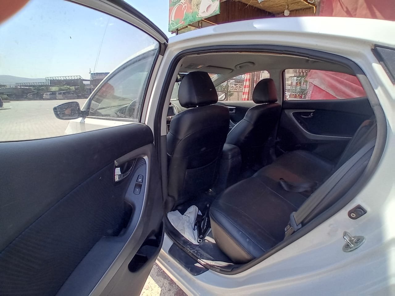 kilometrage car sale hyundai avante m16 gdi sedan used 2011 aleppo au image
