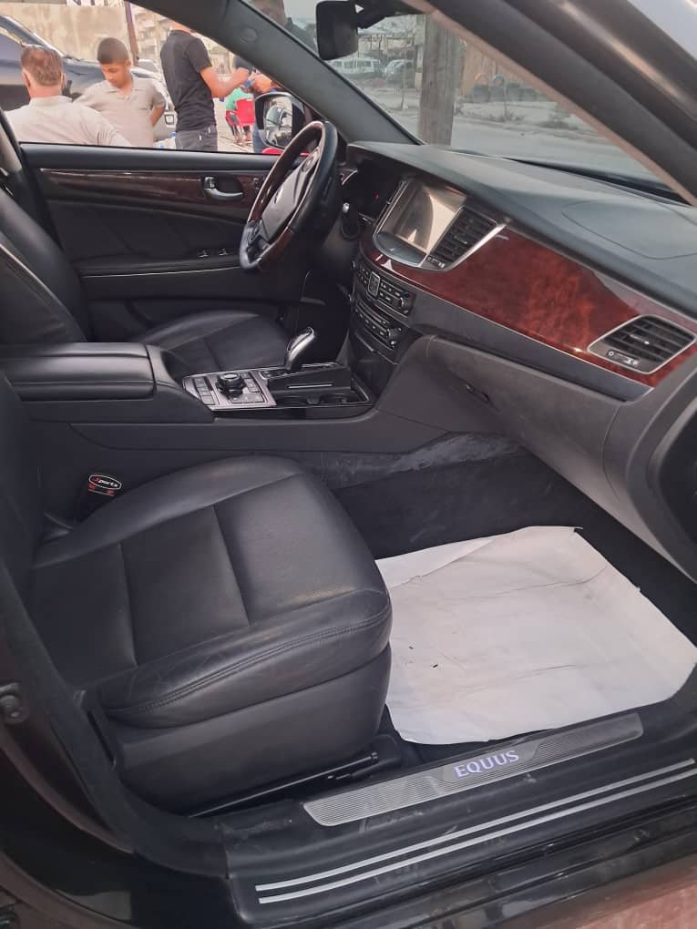 kilometrage car sale hyundai equus vs 380 sedan used 2015 aleppo pc image