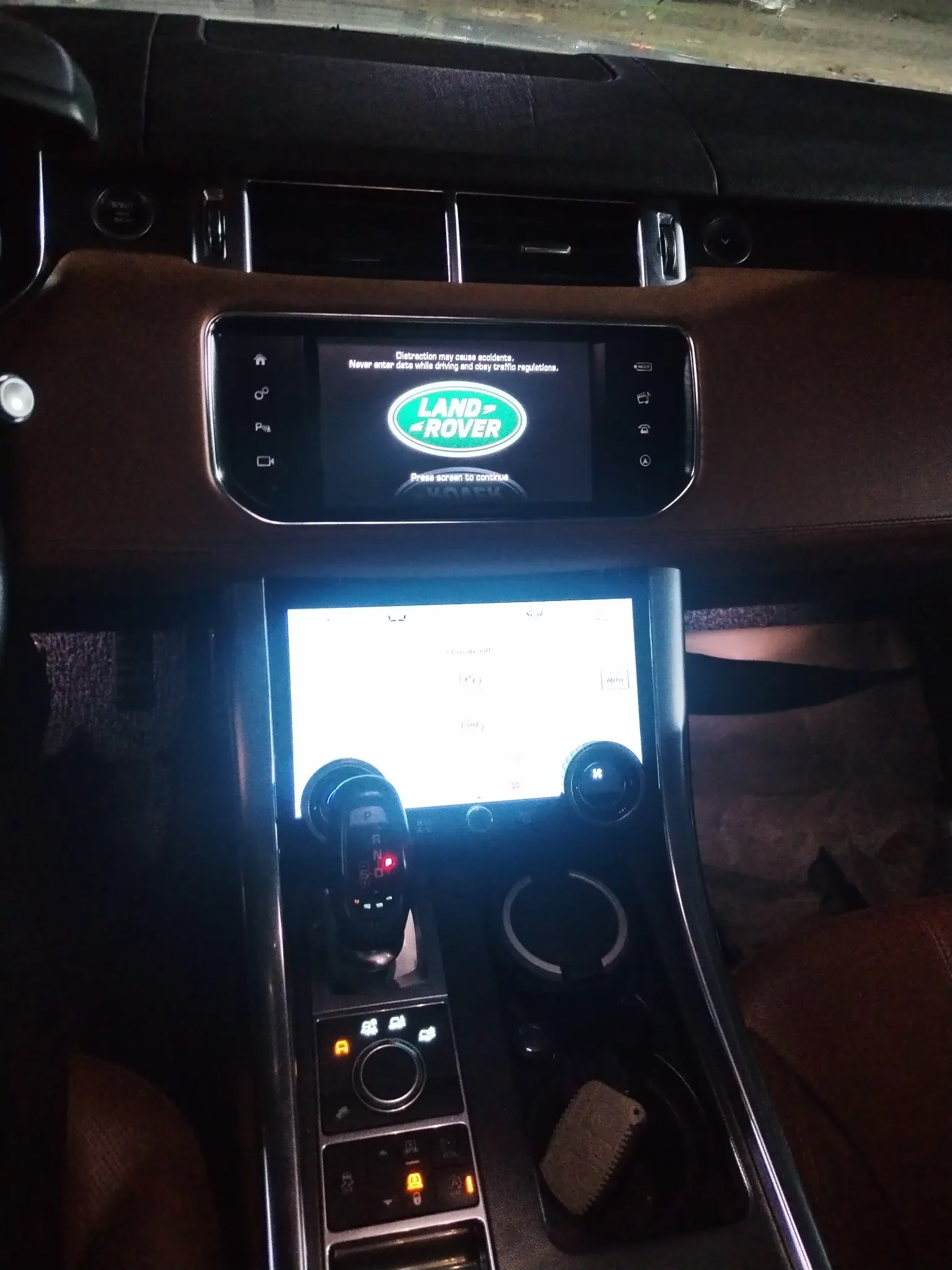 kilometrage car sale land rover discovery sport hse suv used 2017 aleppo ba image