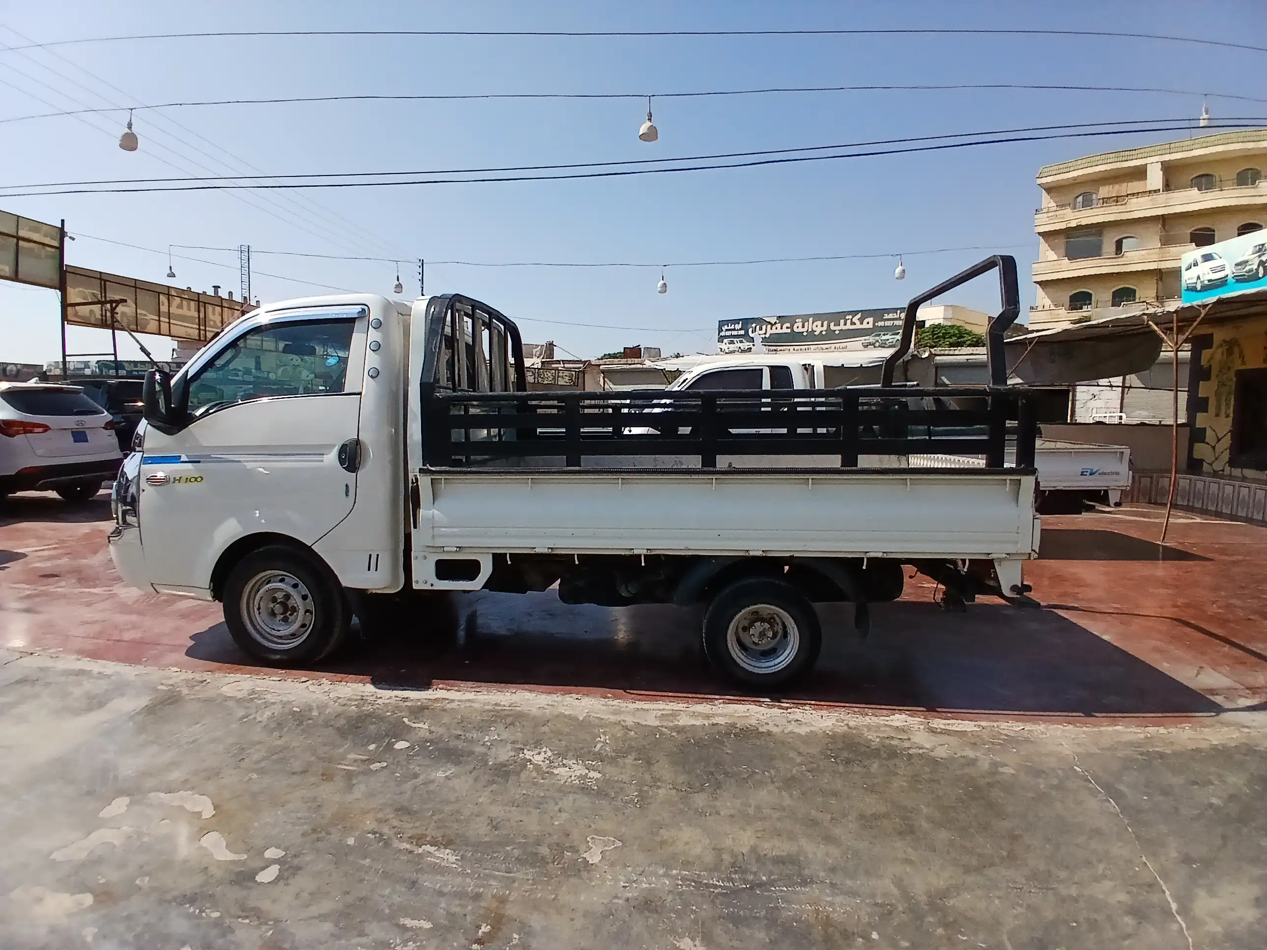 kilometrage car sale hyundai porter 2 crdi cargo truck used 2006 aleppo ox image