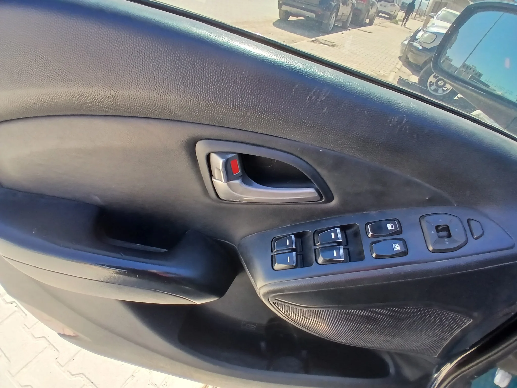 kilometrage car sale hyundai tucson lx20 evgt suv used 2011 aleppo vc image