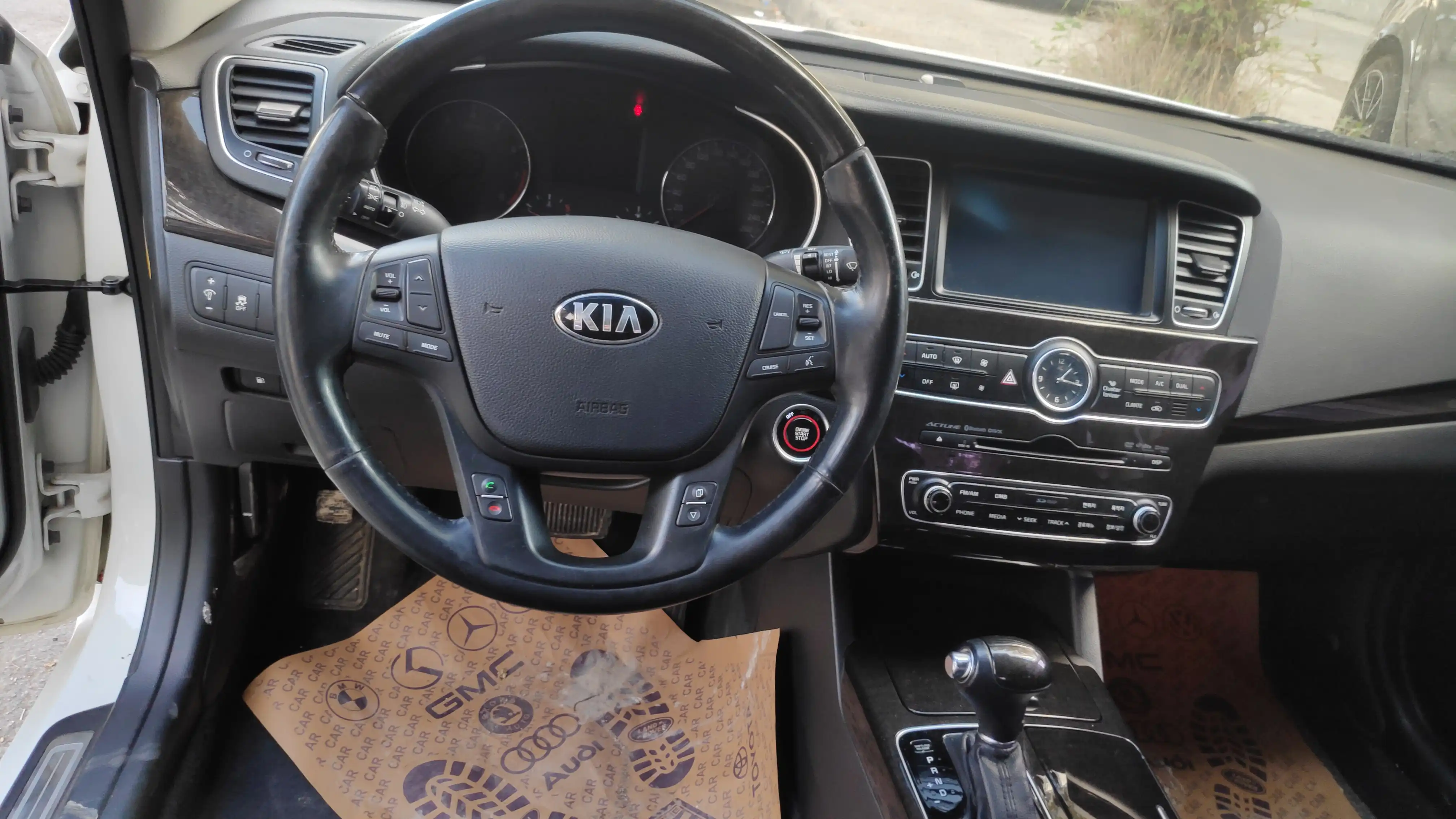 kilometrage car sale kia k7 standard sedan used 2014 tartus wx image