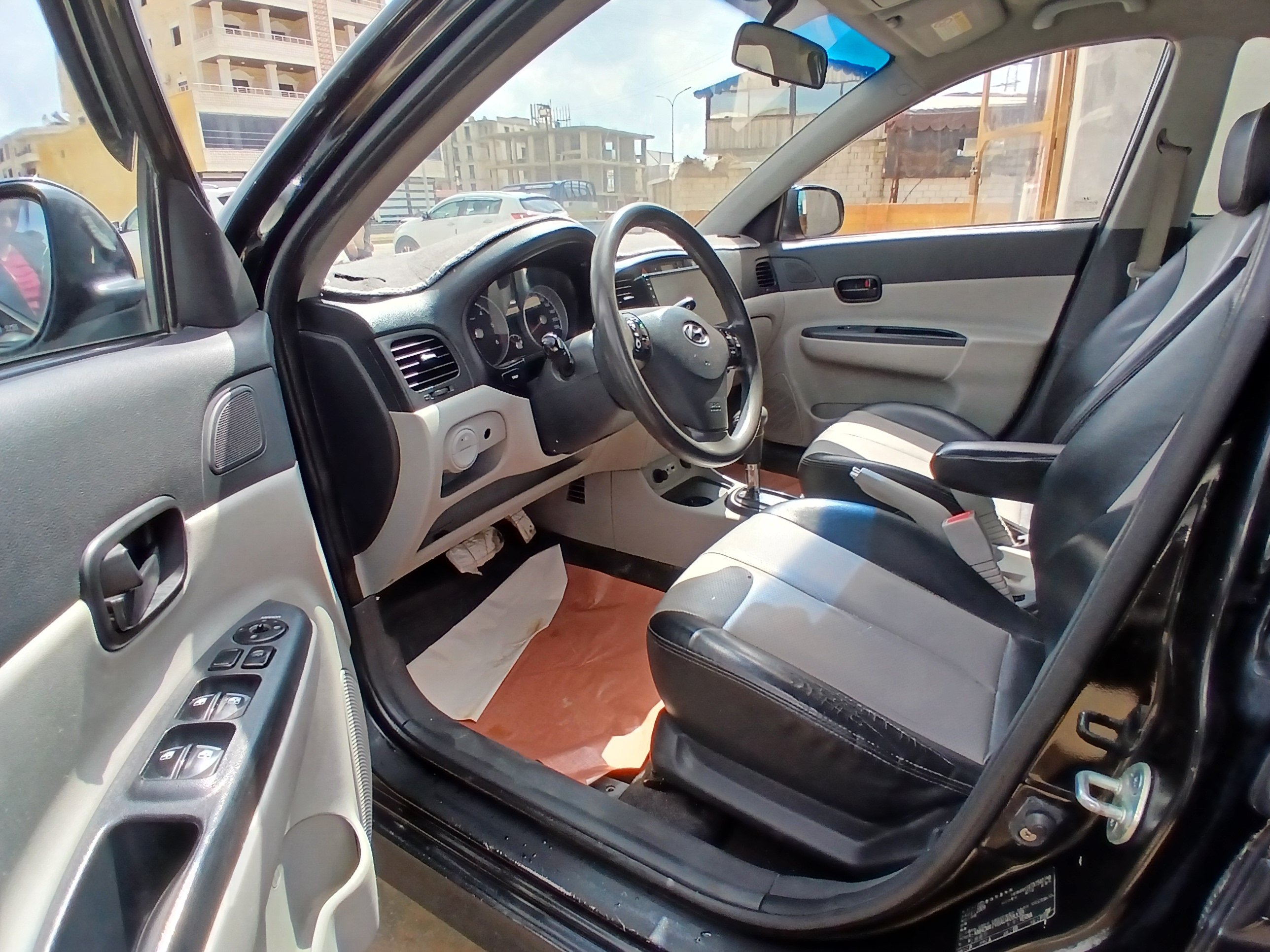 kilometrage car sale hyundai verna crdi sedan used 2010 aleppo rt image