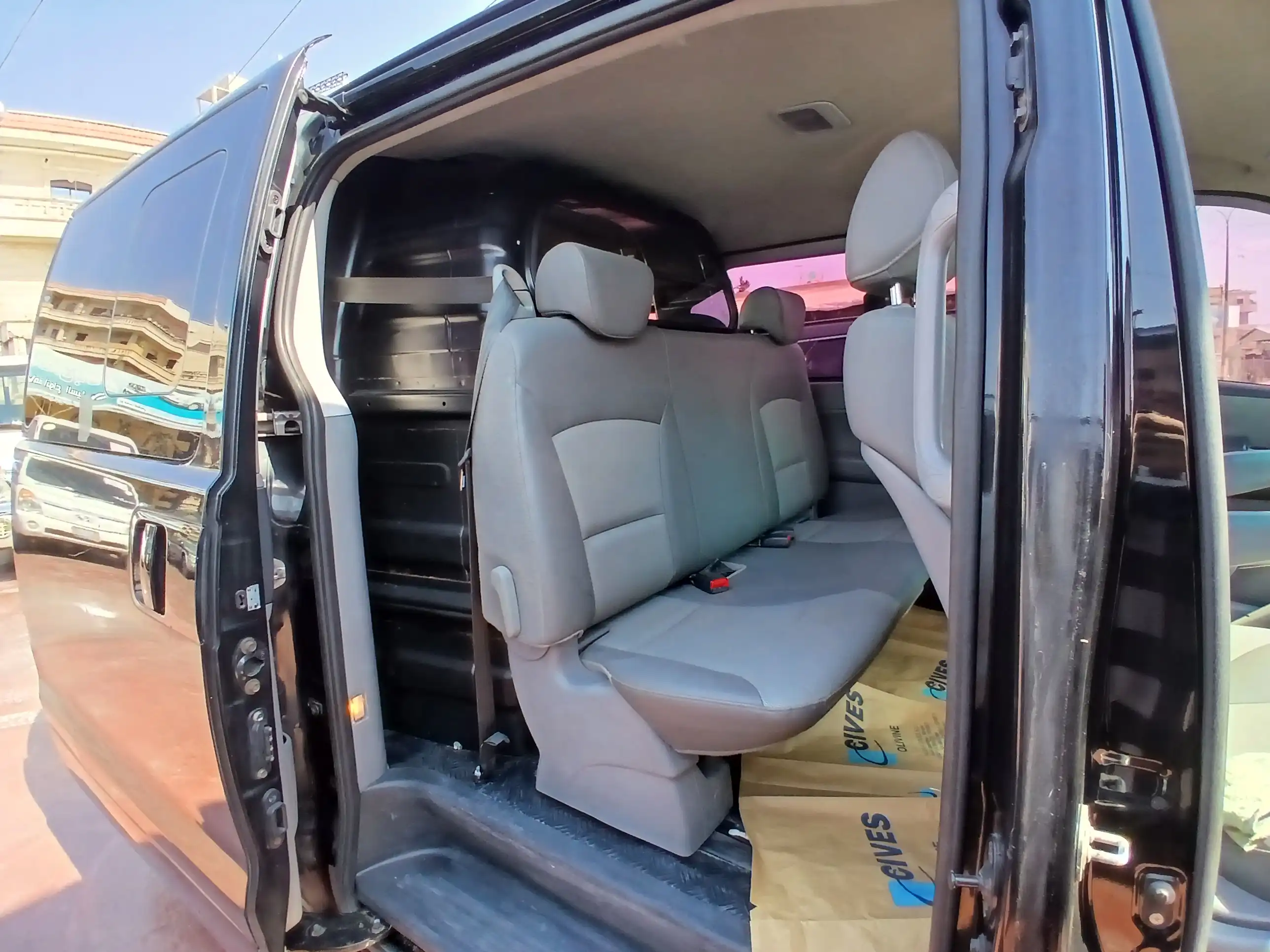 kilometrage car sale hyundai grand starex cvx van used 2011 aleppo gk image