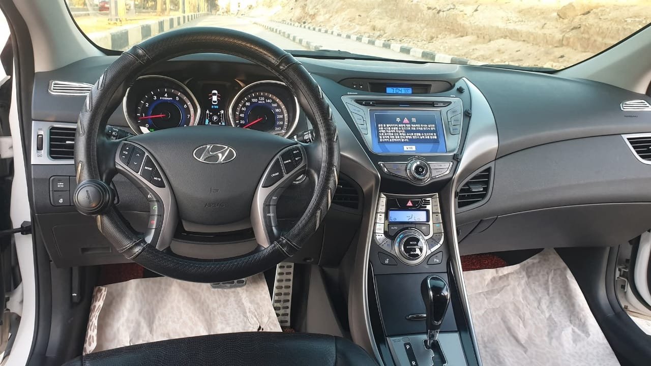 kilometrage car sale hyundai elantra standard sedan used 2013 aleppo wi image