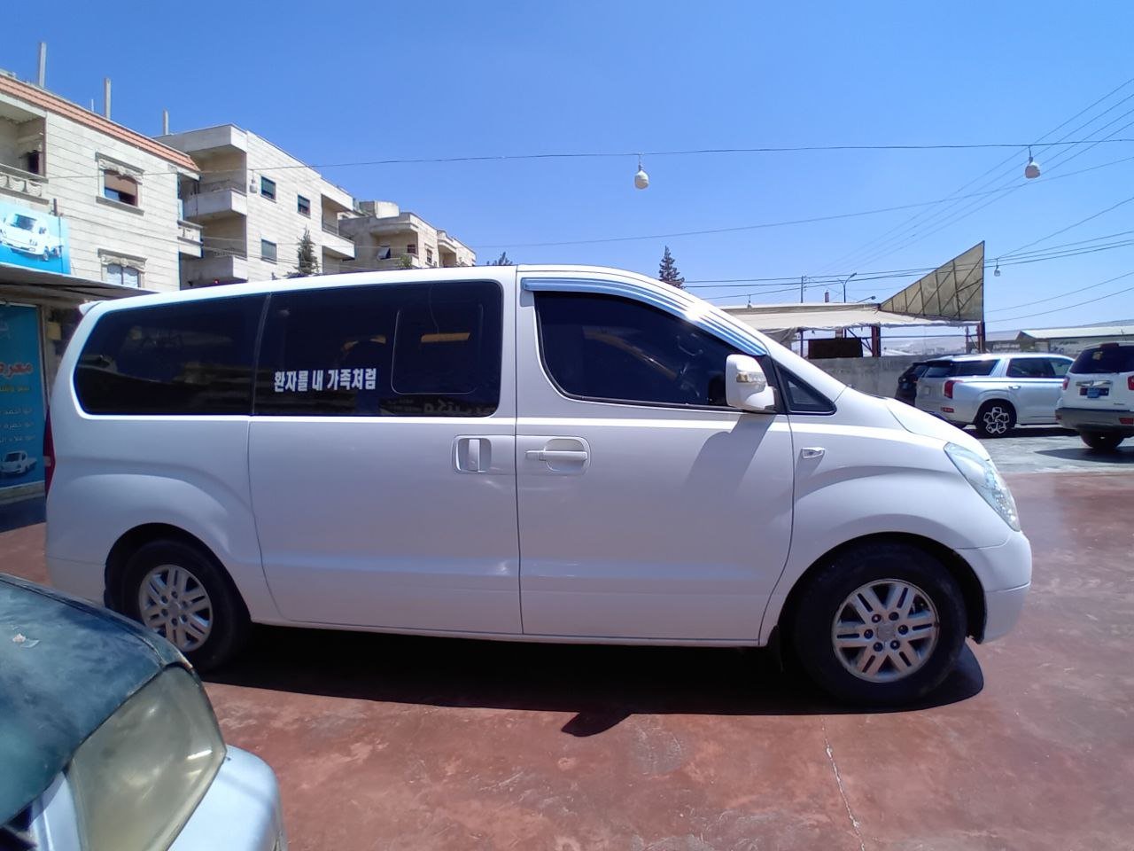 kilometrage car sale hyundai grand starex cvx van used 2014 aleppo ov image