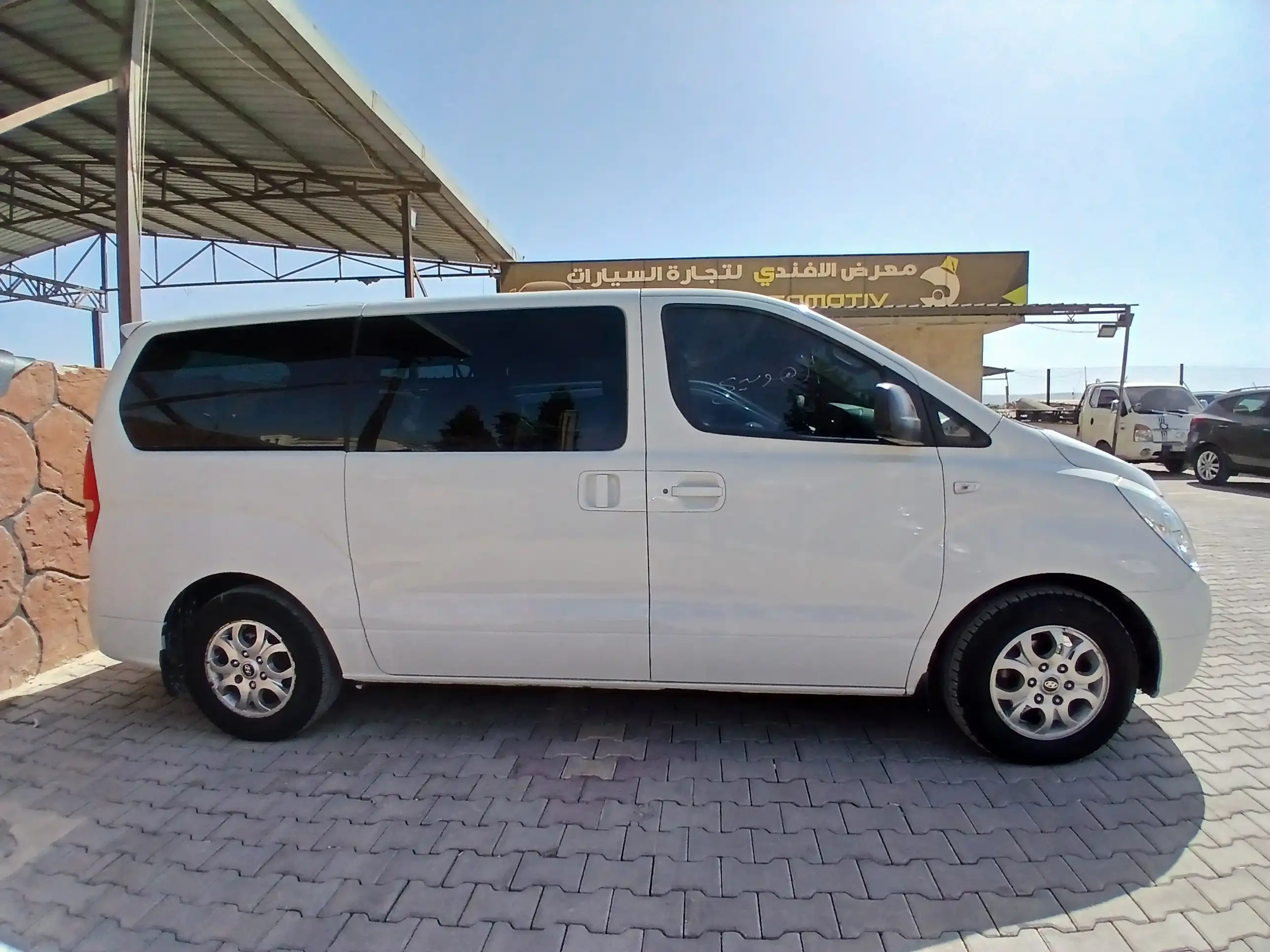 kilometrage car sale hyundai grand starex cvx van used 2010 aleppo kn image