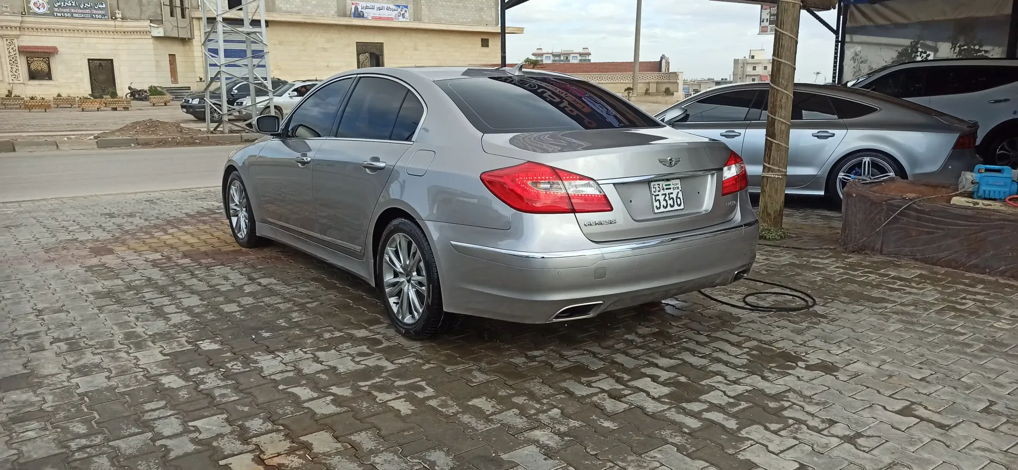 kilometrage car sale genesis bh 330 sedan used 2012 aleppo lf image