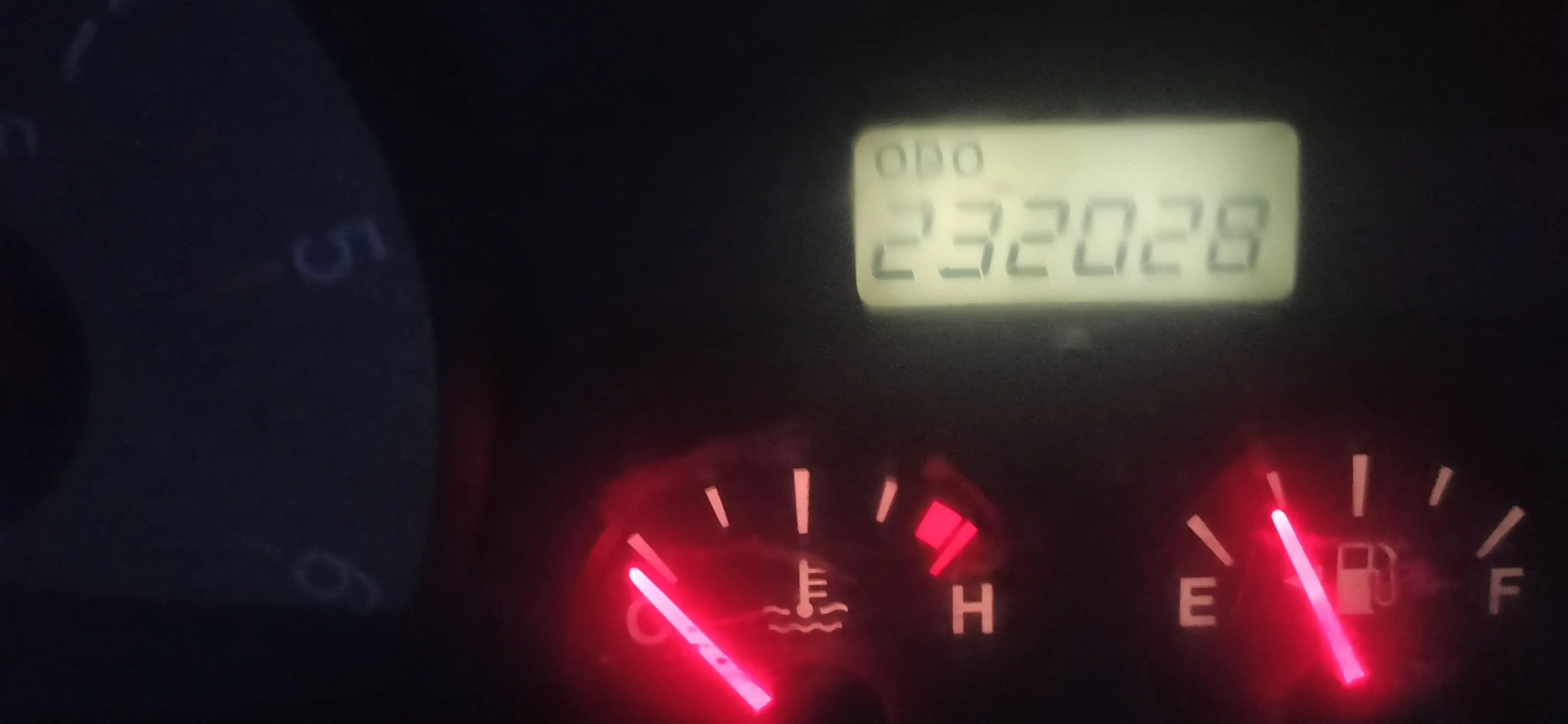 kilometrage car sale hyundai grand starex cvx van used 2006 aleppo vb image